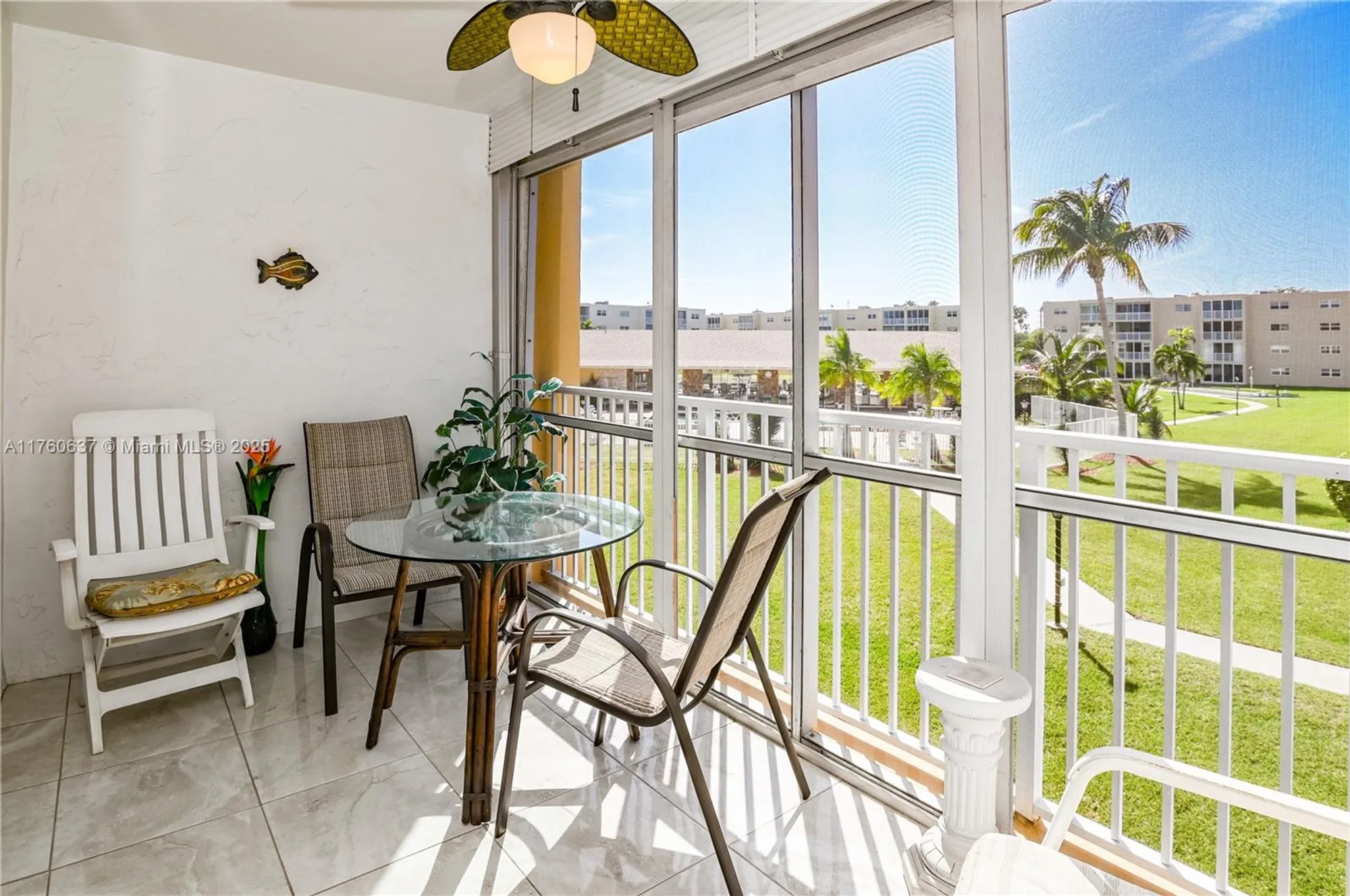 Property Slideshow image 11 of 54 | 202 se 10th st 206, Dania Beach, FL, 33004