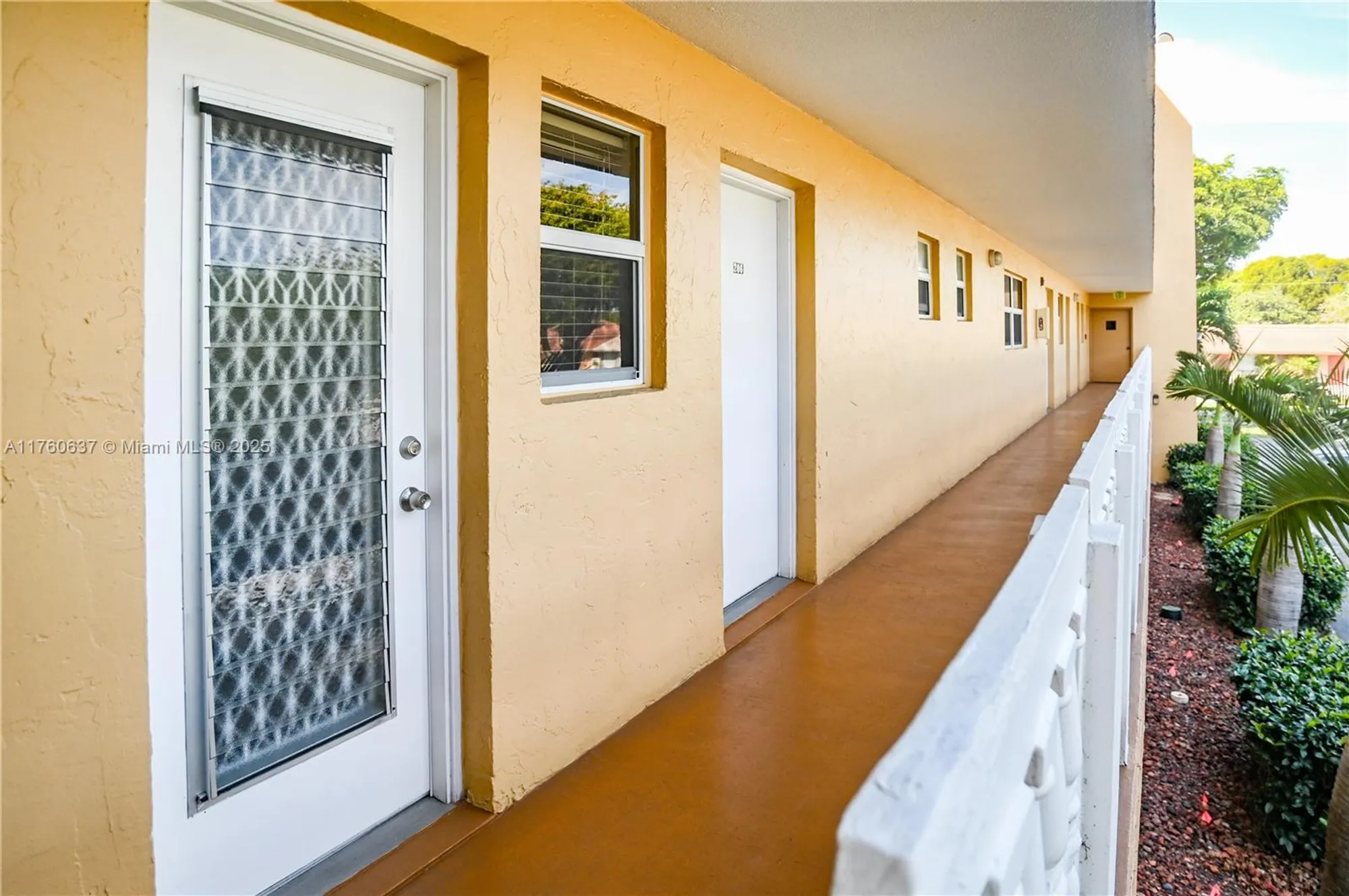 Property Slideshow image 28 of 54 | 202 se 10th st 206, Dania Beach, FL, 33004