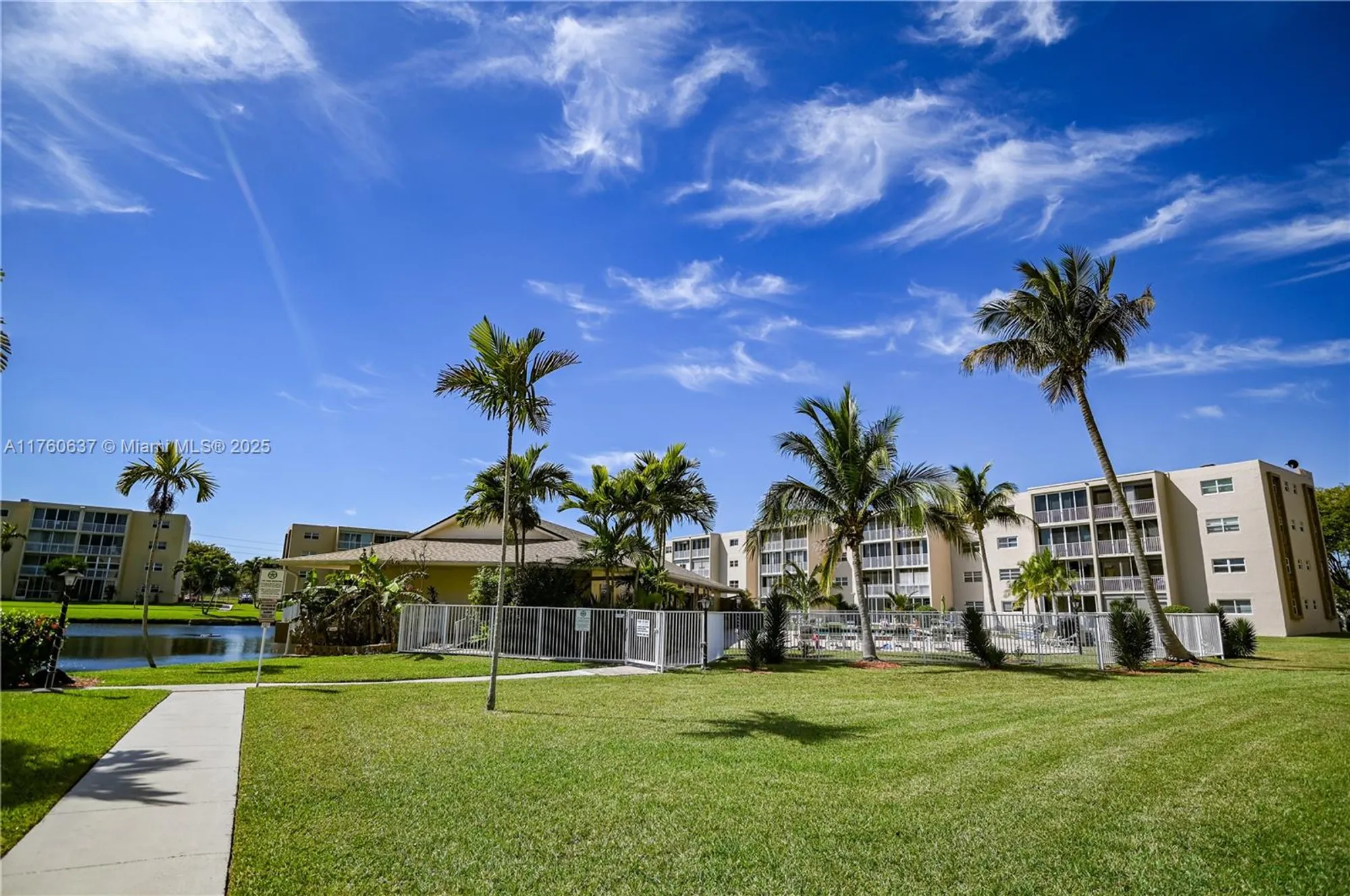 Property Slideshow image 36 of 54 | 202 se 10th st 206, Dania Beach, FL, 33004