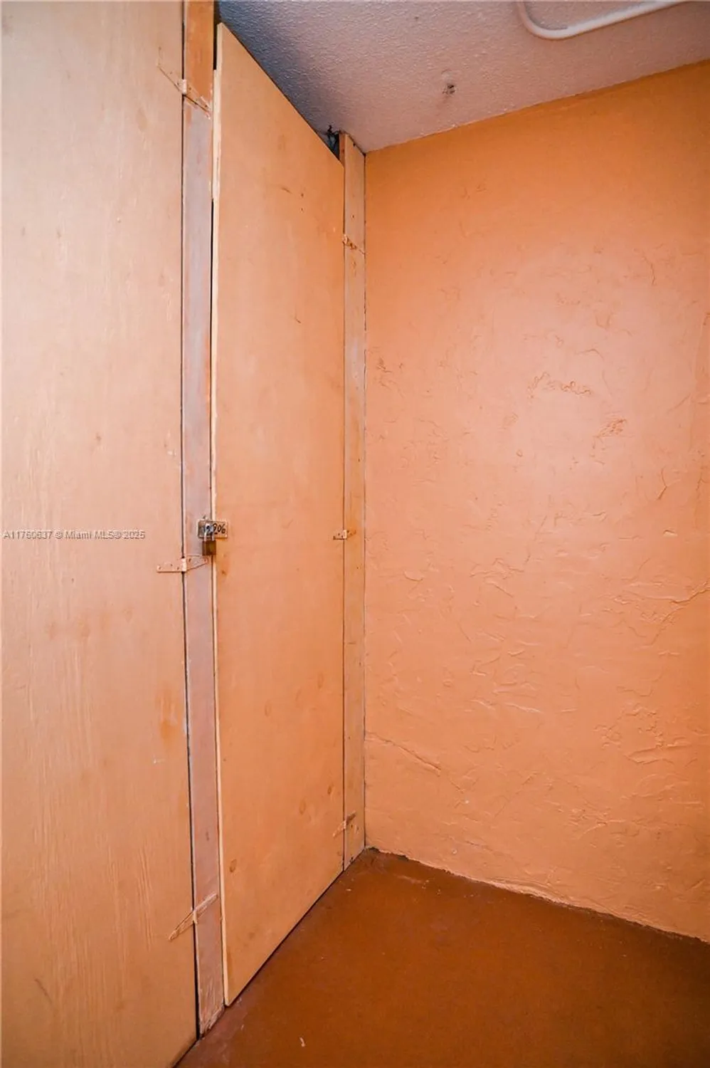 Property Slideshow image 32 of 54 | 202 se 10th st 206, Dania Beach, FL, 33004