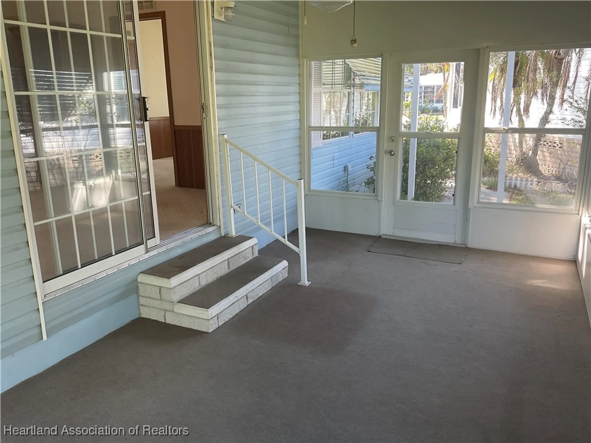 Property Slideshow image 14 of 16 | 2704 e waterview dr, Avon Park, FL, 33825