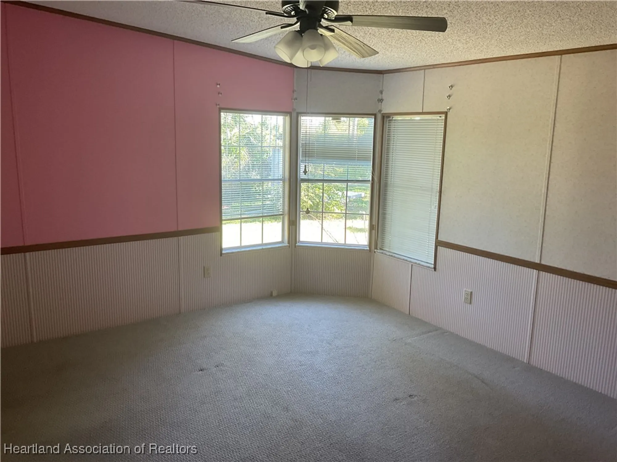Property Slideshow image 11 of 16 | 2704 e waterview dr, Avon Park, FL, 33825