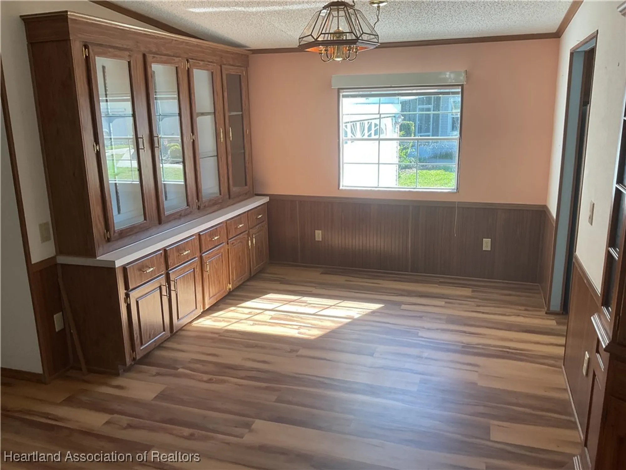 Property Slideshow image 4 of 16 | 2704 e waterview dr, Avon Park, FL, 33825