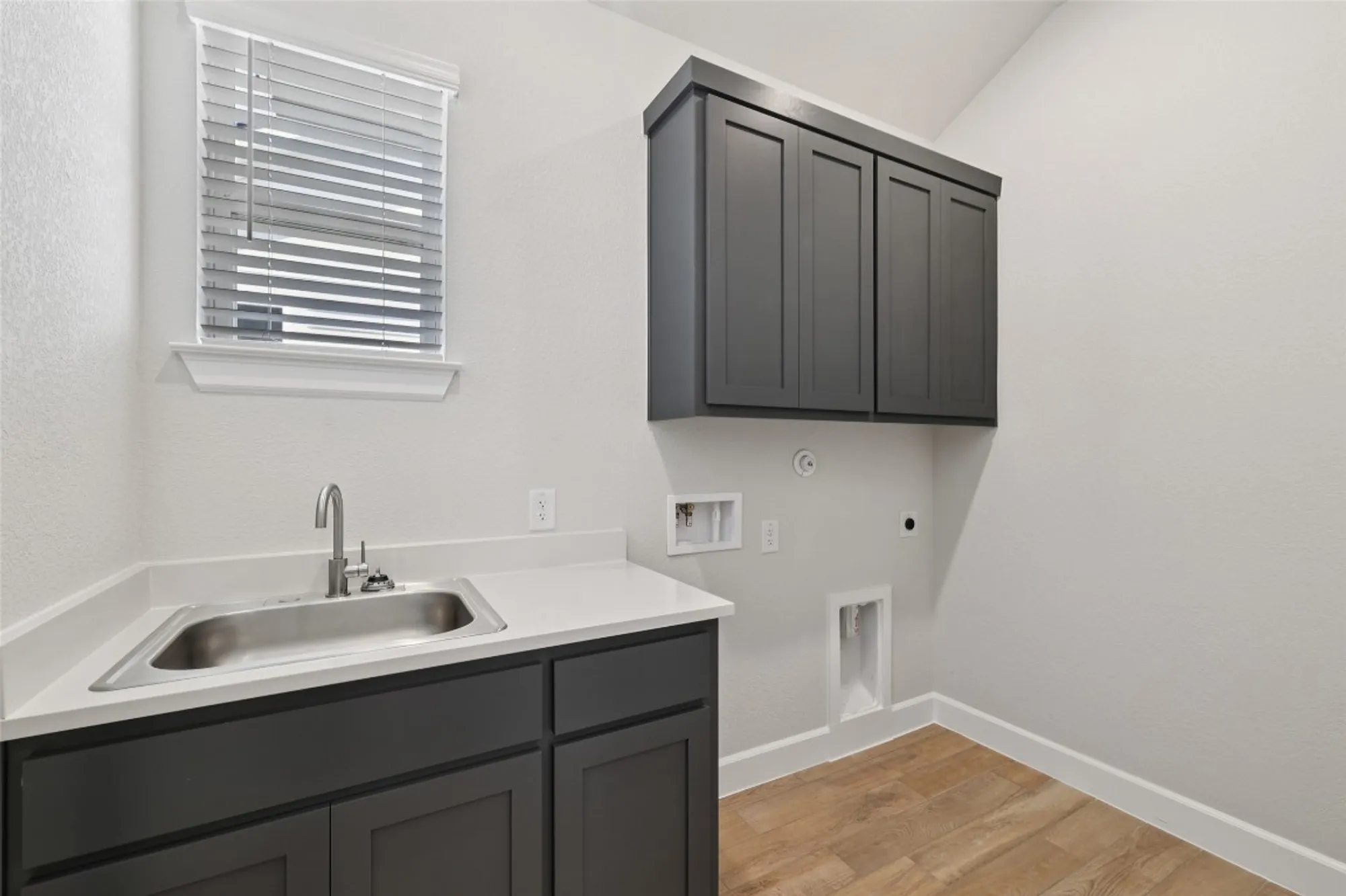 Property Slideshow image 15 of 30 | 321 sweeping sage ln, San Marcos, TX, 78666