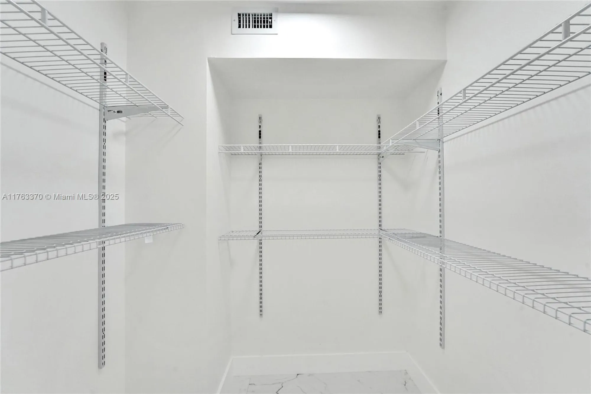 Property Slideshow image 21 of 51 | 8900 washington blvd 416, Pembroke Pines, FL, 33025