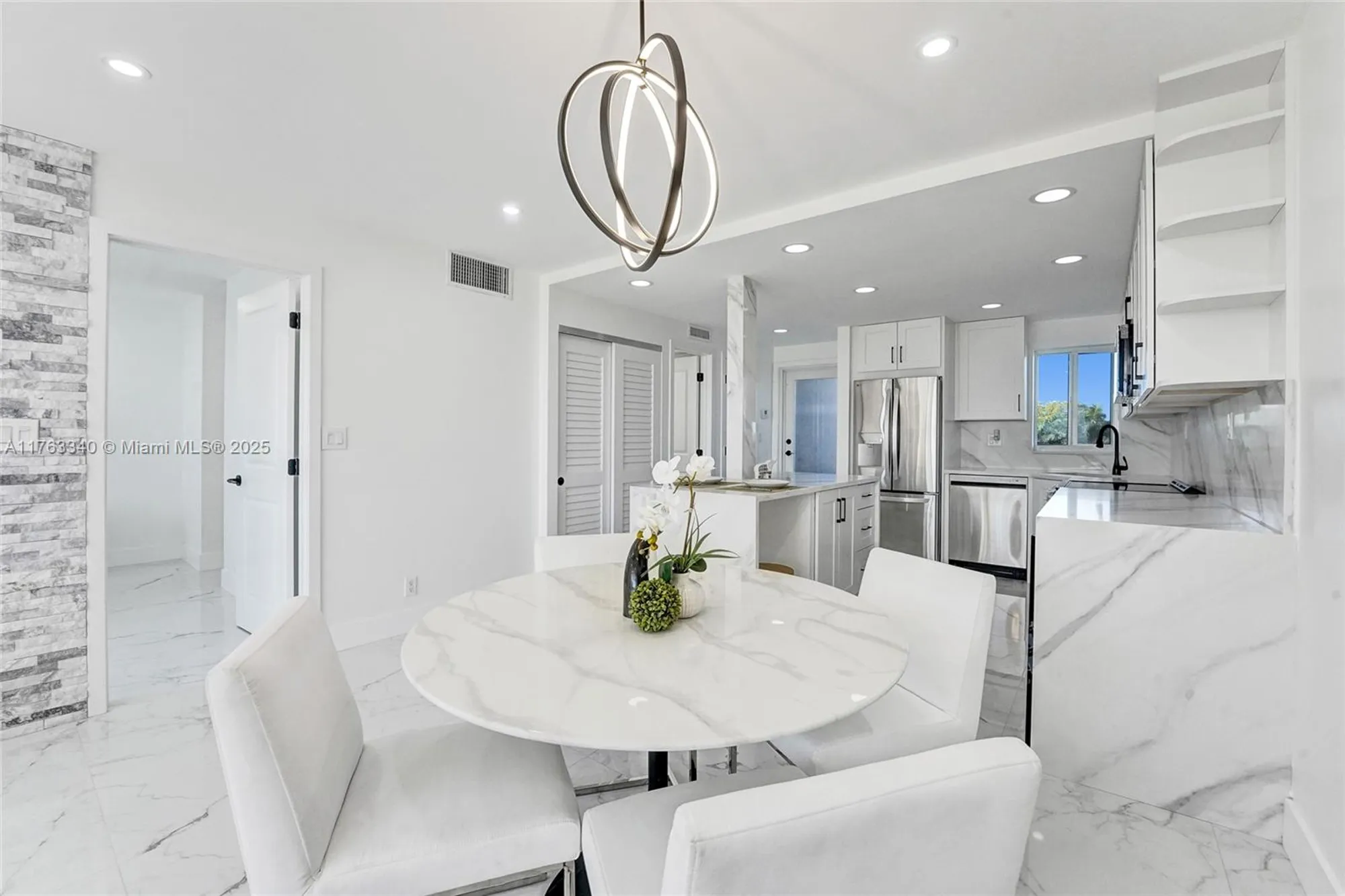 Property Slideshow image 16 of 54 | 8900 washington blvd 506a, Pembroke Pines, FL, 33025