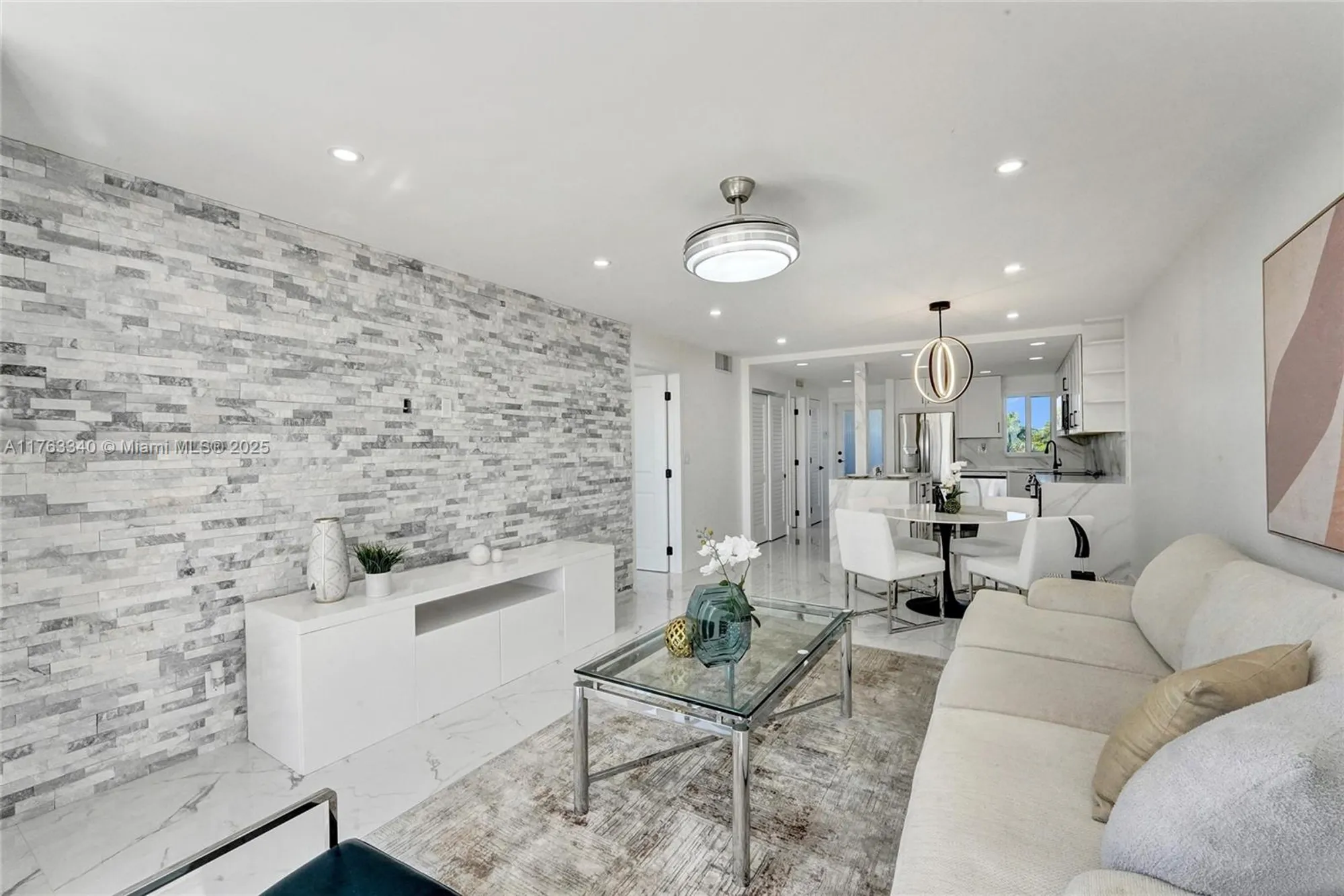 Property Slideshow image 5 of 54 | 8900 washington blvd 506a, Pembroke Pines, FL, 33025