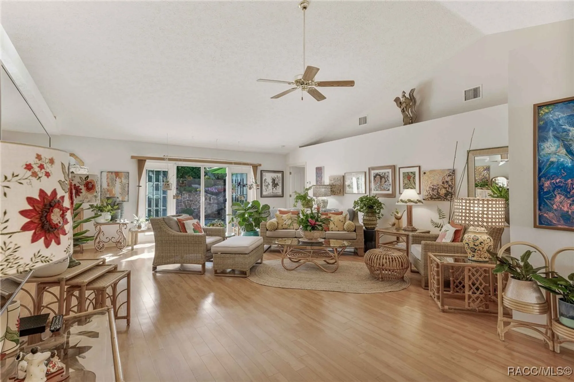 Property Slideshow image 14 of 77 | 720 balmoral ct, Inverness, FL, 34453