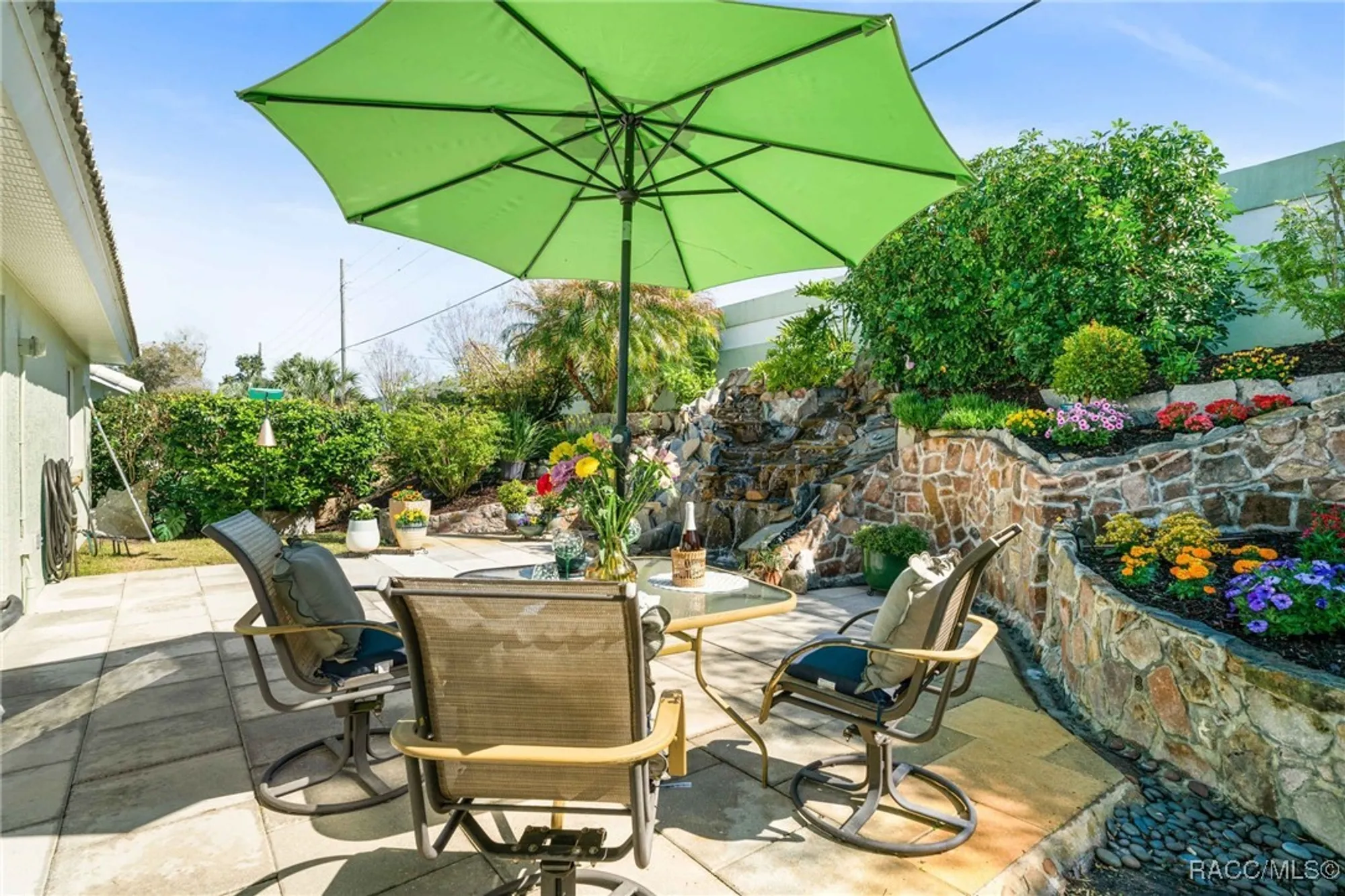 Property Slideshow image 9 of 77 | 720 balmoral ct, Inverness, FL, 34453