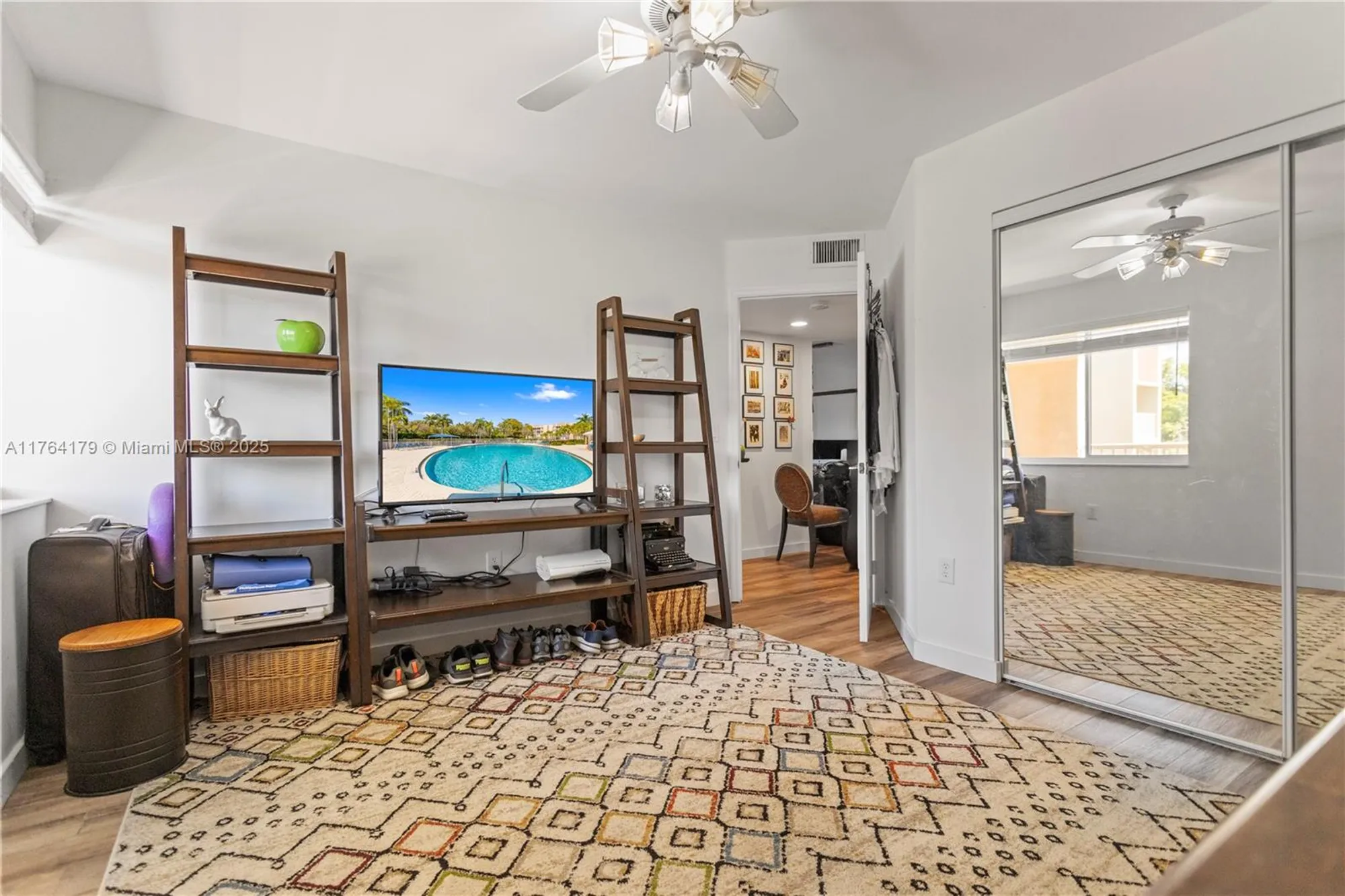 Property Slideshow image 10 of 58 | 7676 trent dr 308, Tamarac, FL, 33321