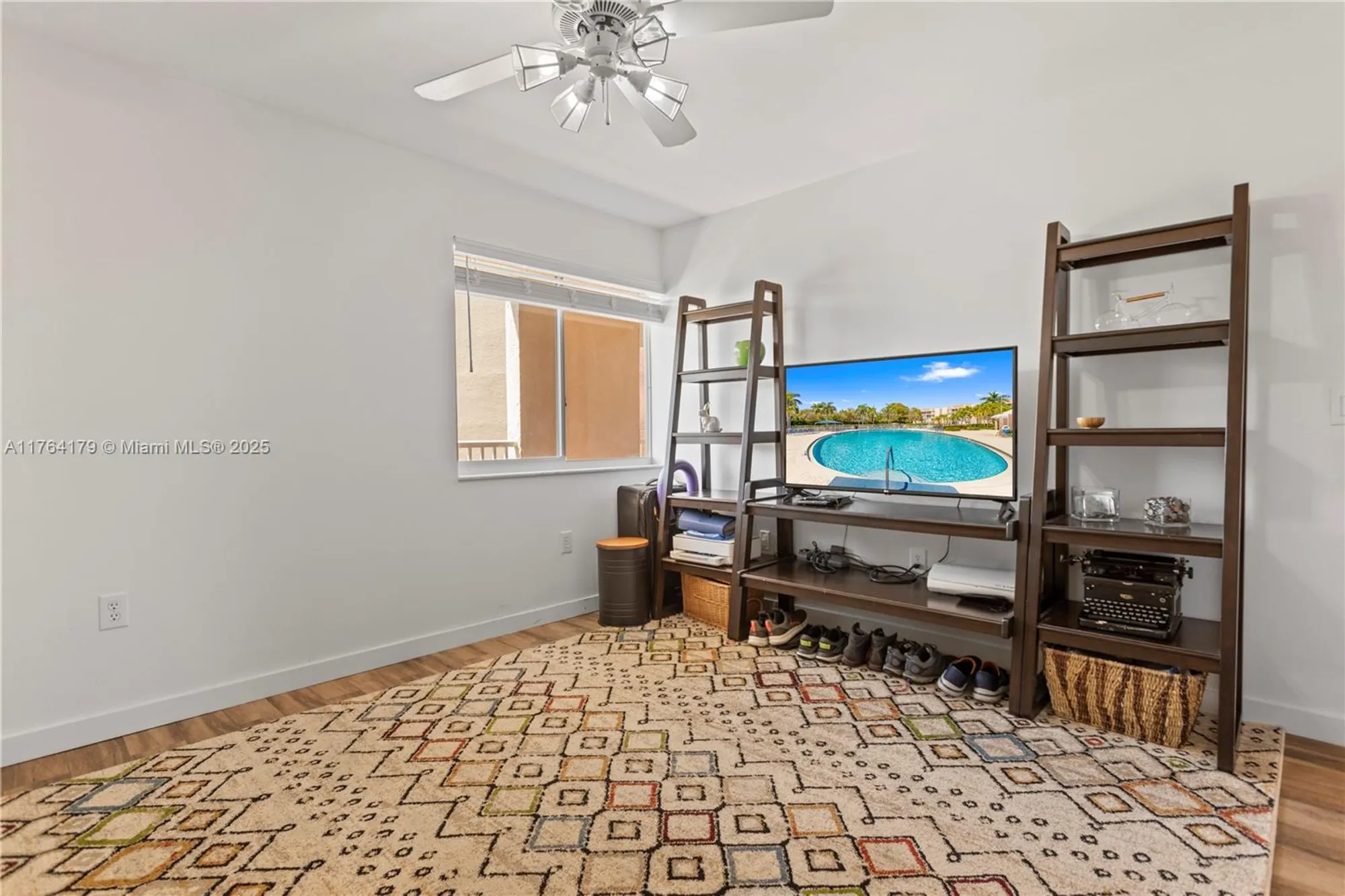 Property Slideshow image 11 of 58 | 7676 trent dr 308, Tamarac, FL, 33321