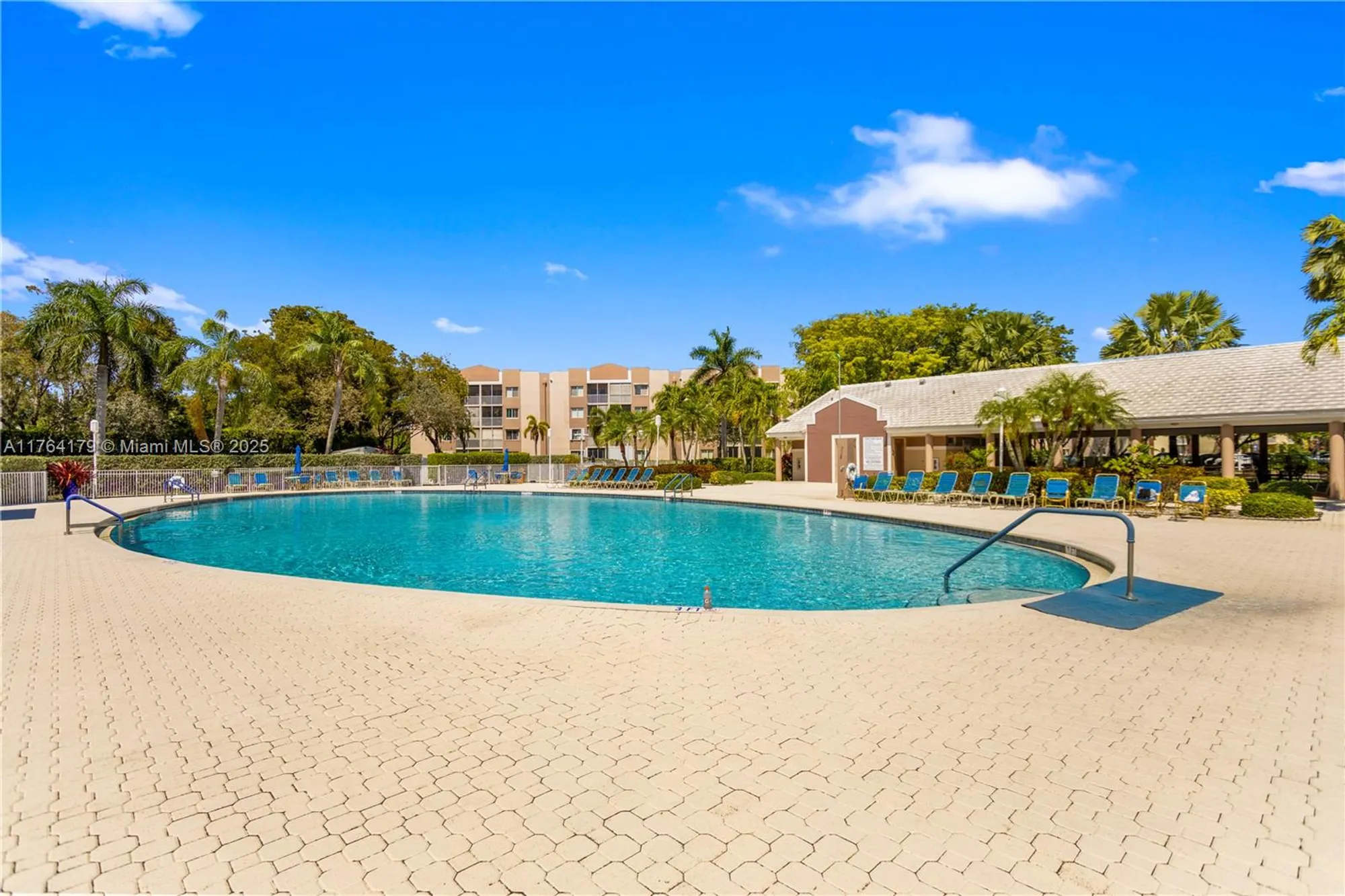 Property Slideshow image 5 of 58 | 7676 trent dr 308, Tamarac, FL, 33321