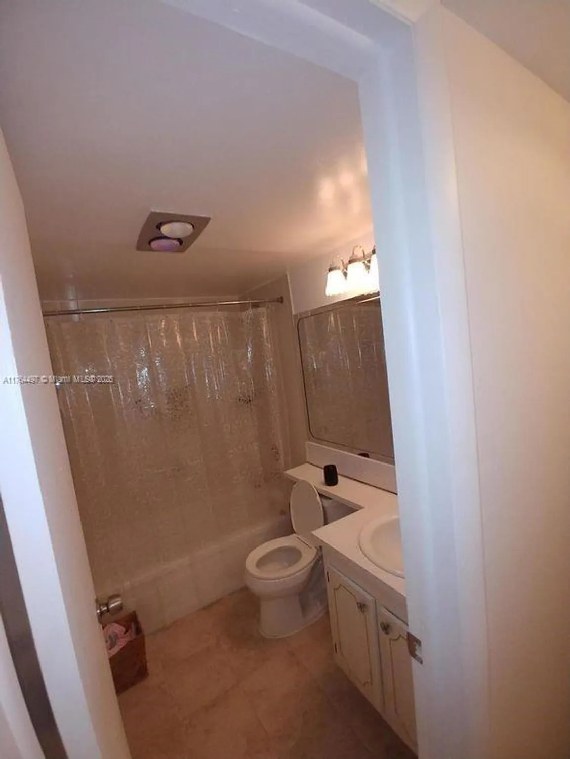 Property Slideshow image 6 of 9 | 56 canterbury c, West Palm Beach, FL, 33417