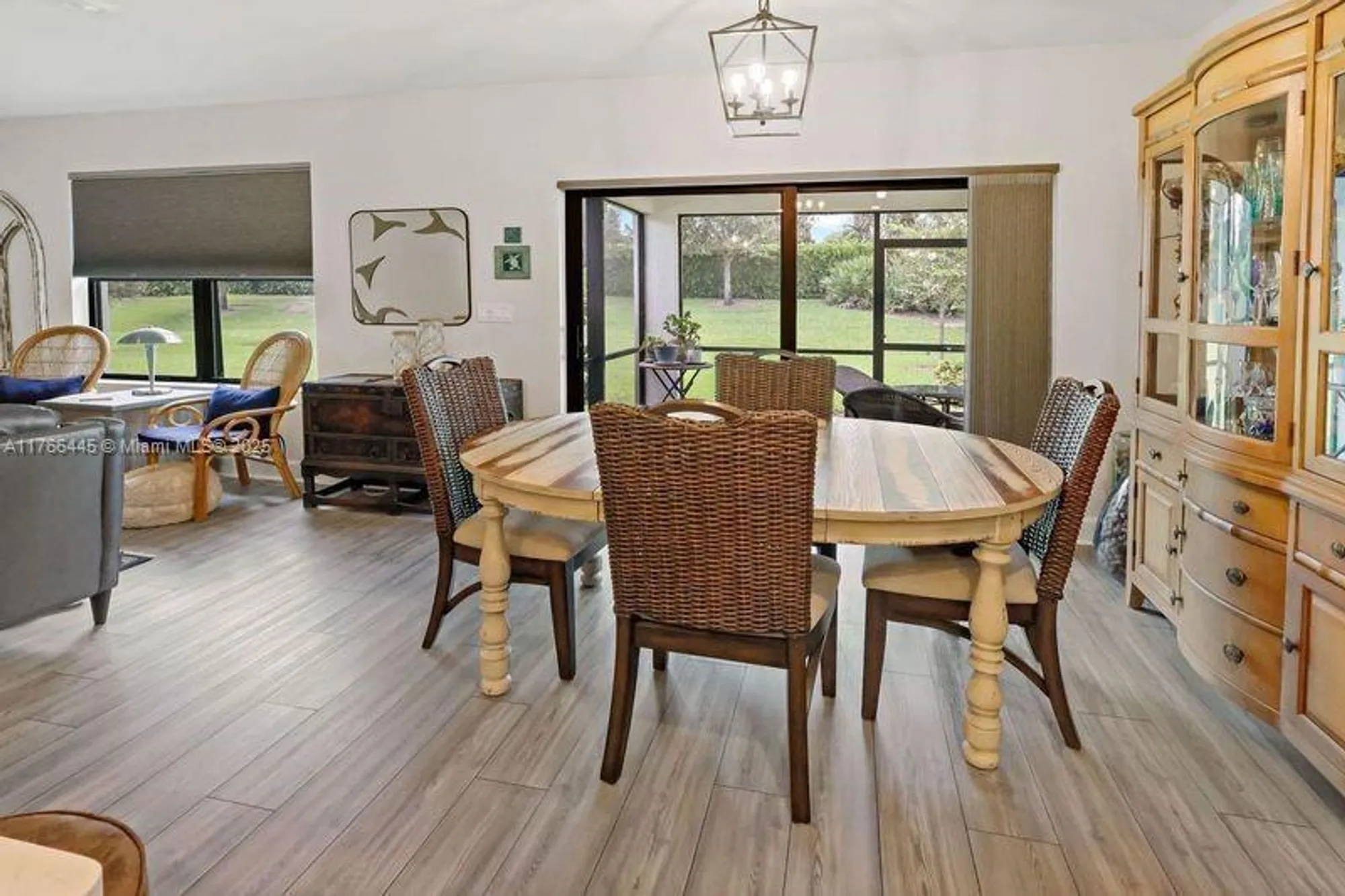 Property Slideshow image 8 of 24 | 4690 indigo way, Vero Beach, FL, 32967