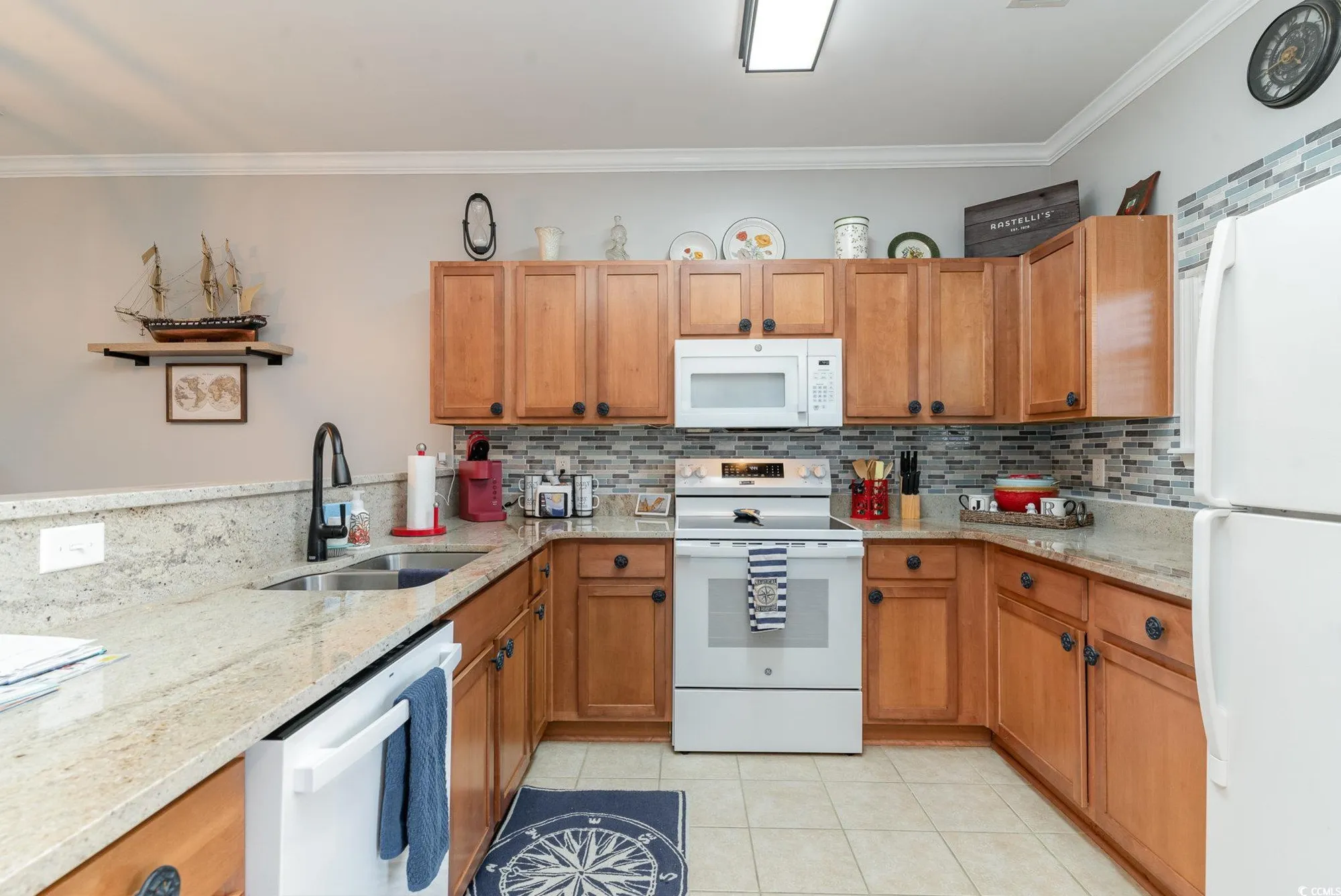 Property Slideshow image 11 of 30 | 224 castle dr 1402, Myrtle Beach, SC, 29579