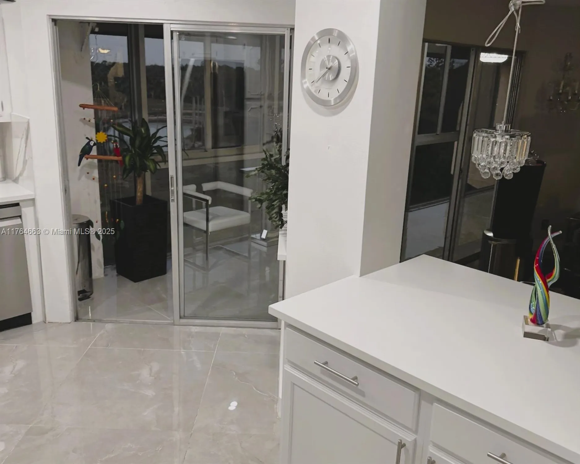 Property Slideshow image 15 of 31 | 3836 via poinciana 604, Lake Worth, FL, 33467