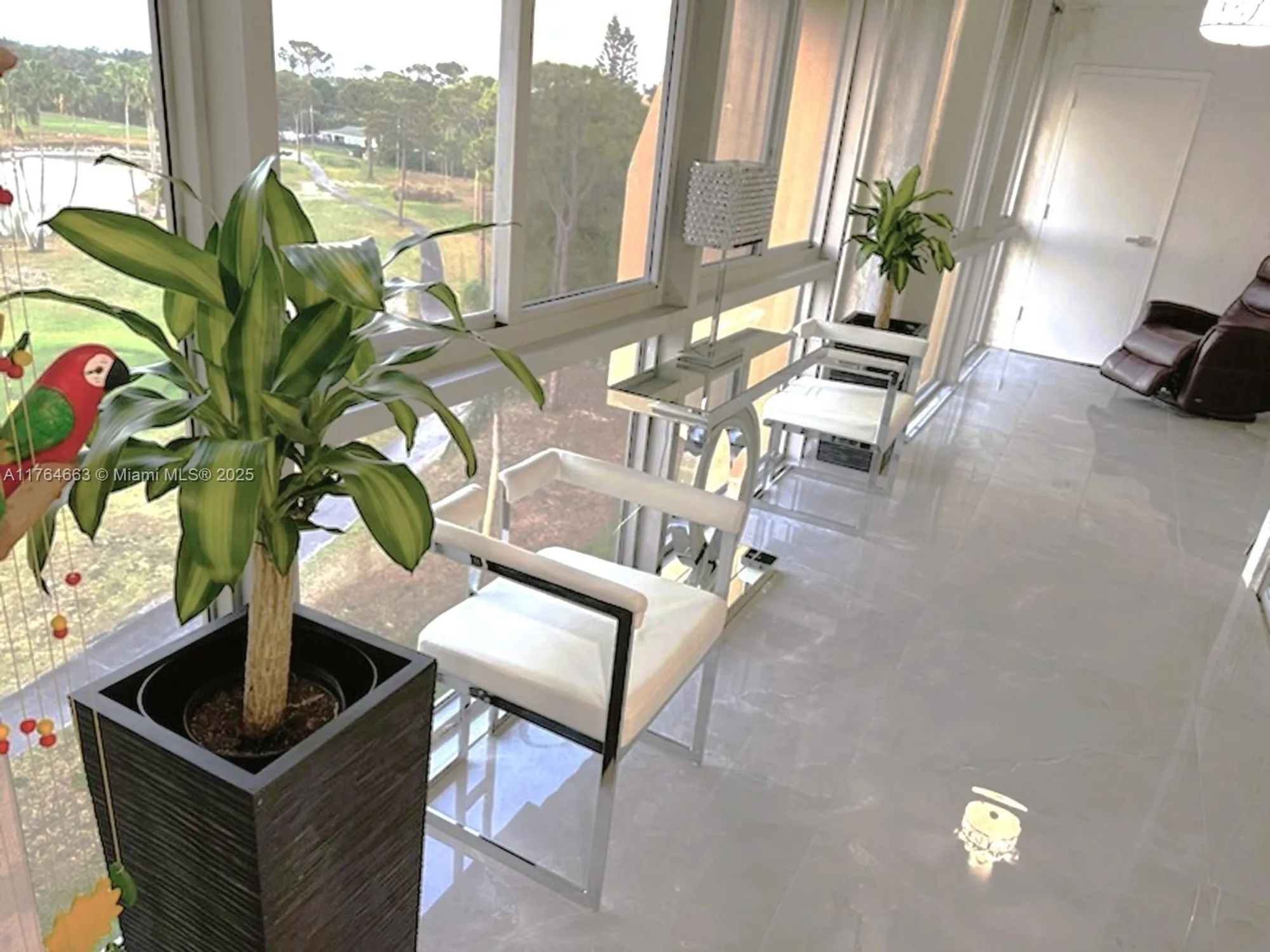 Property Slideshow image 6 of 31 | 3836 via poinciana 604, Lake Worth, FL, 33467