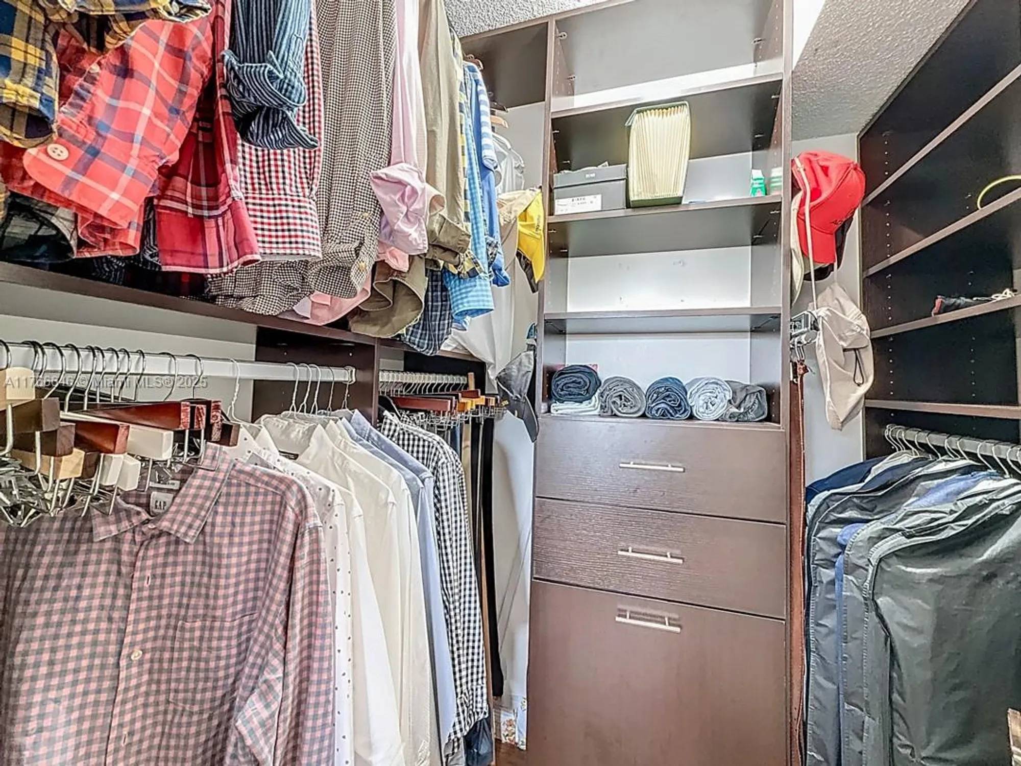 Property Slideshow image 35 of 38 | 9411 n hollybrook lake dr 304, Pembroke Pines, FL, 33025