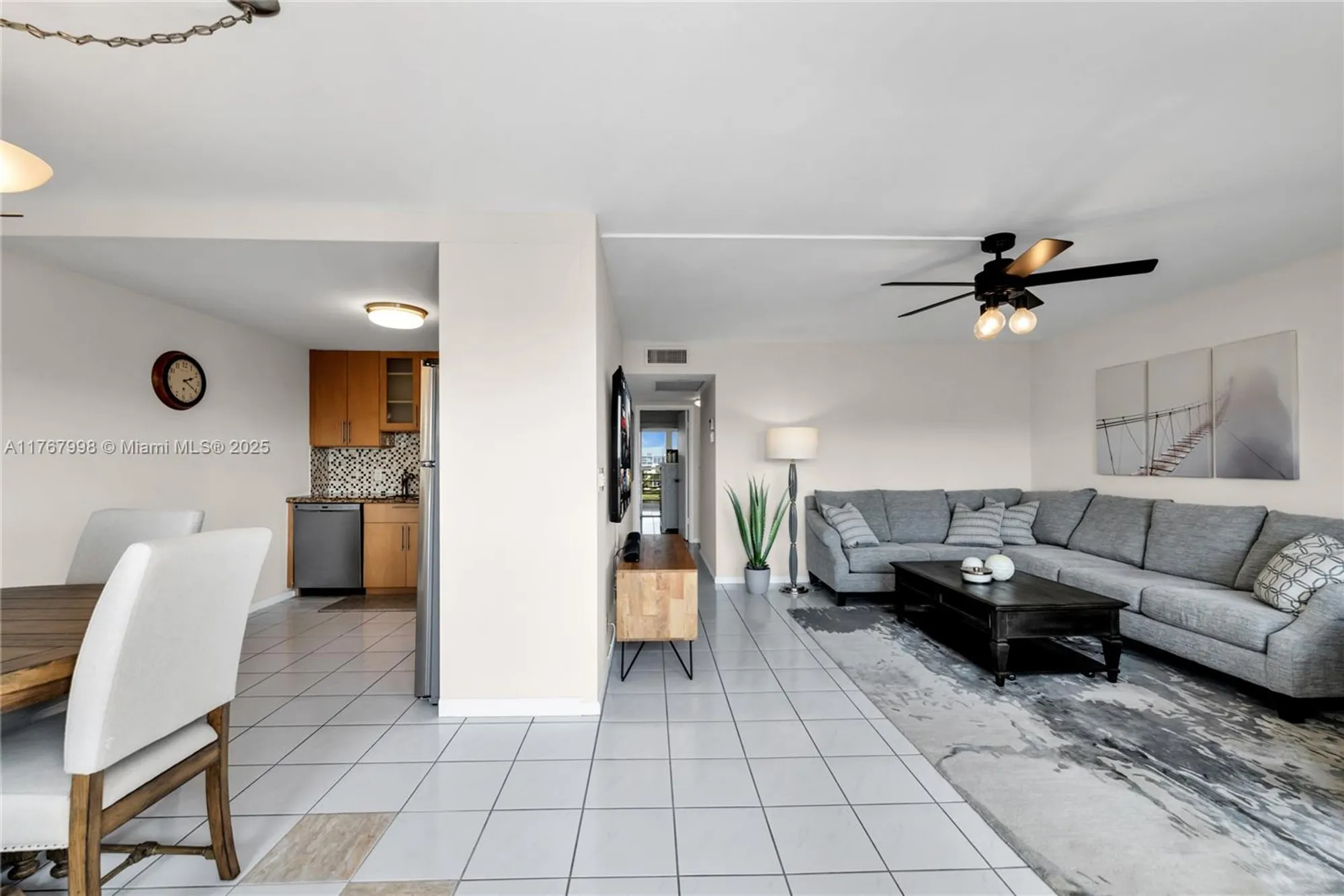 Property Slideshow image 14 of 32 | 4032 farnham o # 4032, Deerfield Beach, FL, 33442