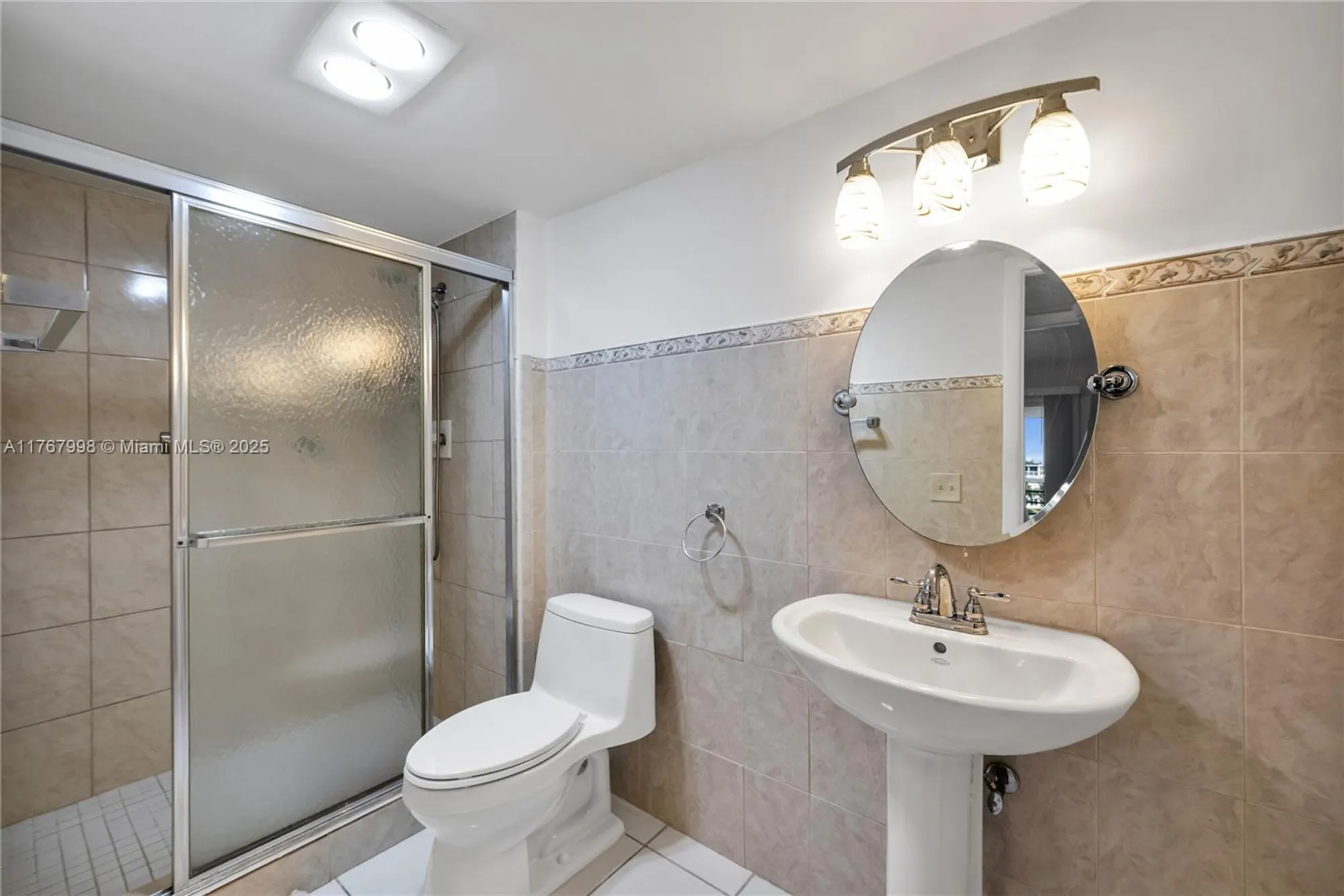 Property Slideshow image 13 of 32 | 4032 farnham o # 4032, Deerfield Beach, FL, 33442