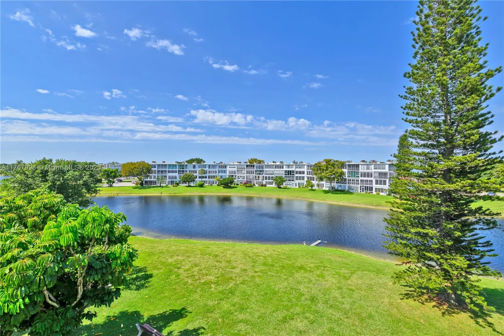 Property Slideshow image 29 of 32 | 4032 farnham o # 4032, Deerfield Beach, FL, 33442