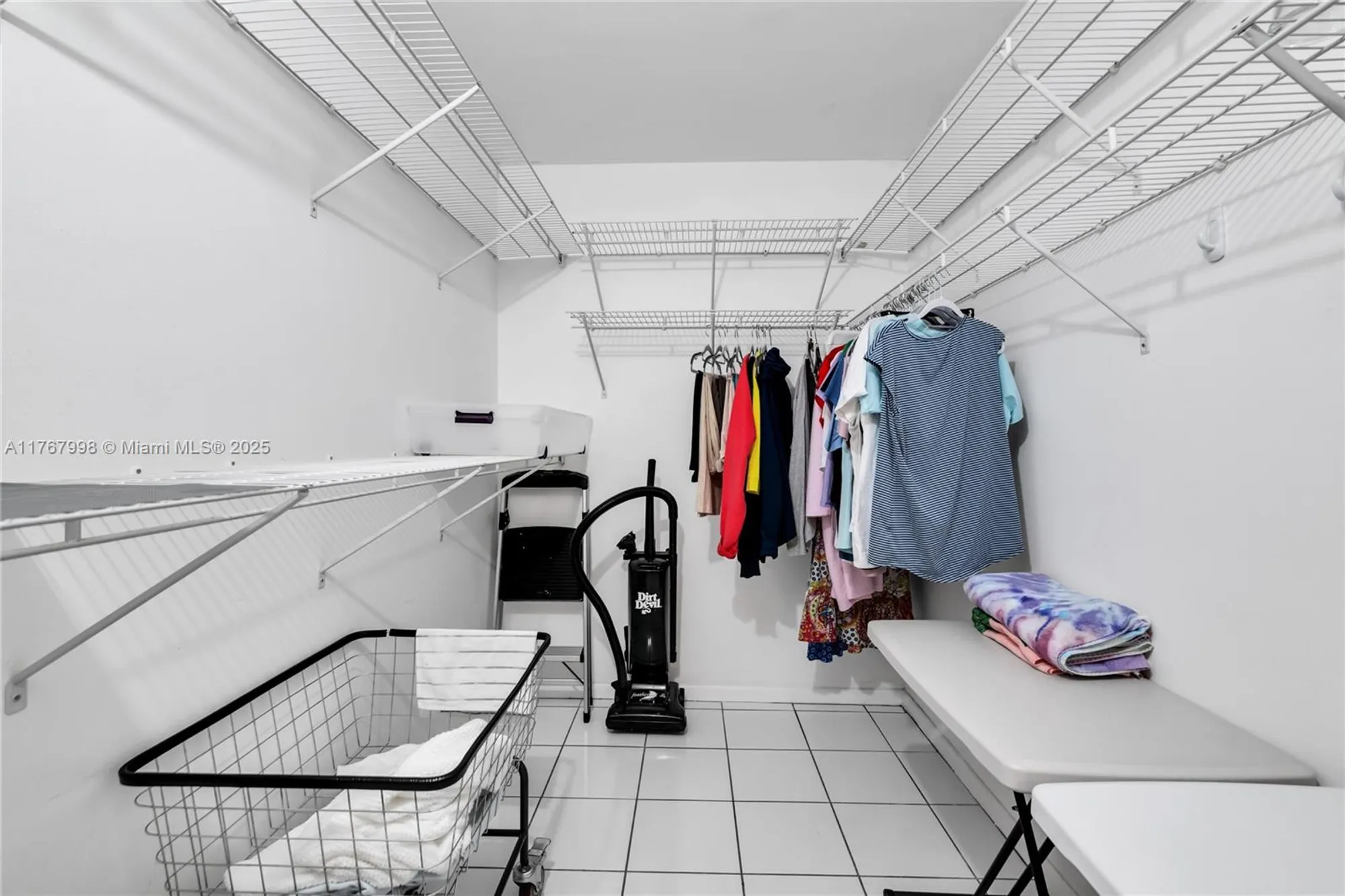 Property Slideshow image 8 of 32 | 4032 farnham o # 4032, Deerfield Beach, FL, 33442