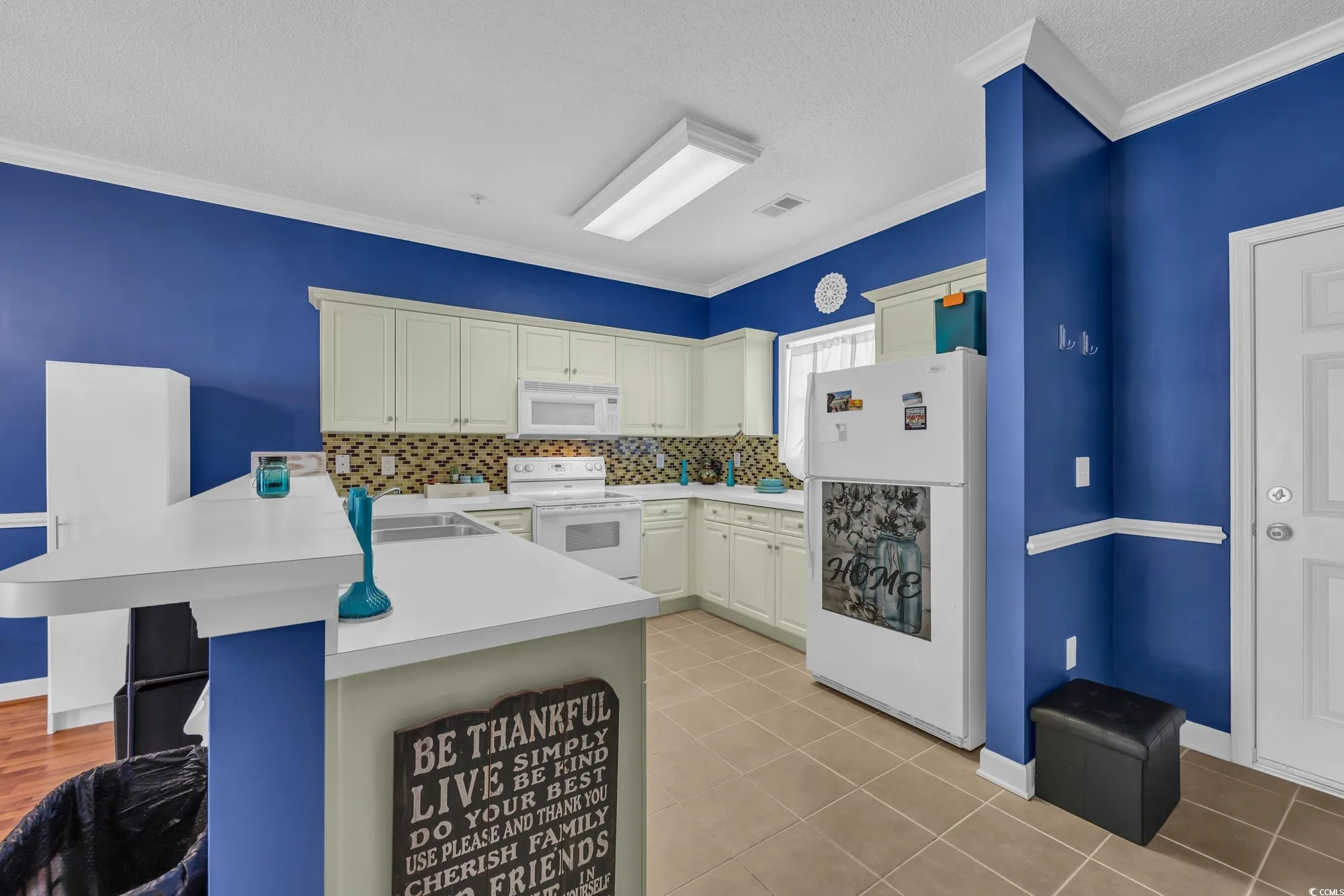 Property Slideshow image 3 of 22 | 801 crumpet ct unit 1136, Myrtle Beach, SC, 29579