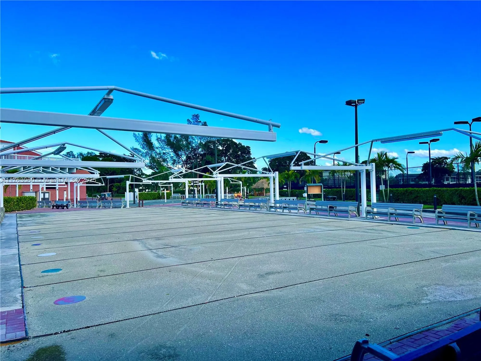 Property Slideshow image 28 of 42 | 2112 newport u # 2112, Deerfield Beach, FL, 33442