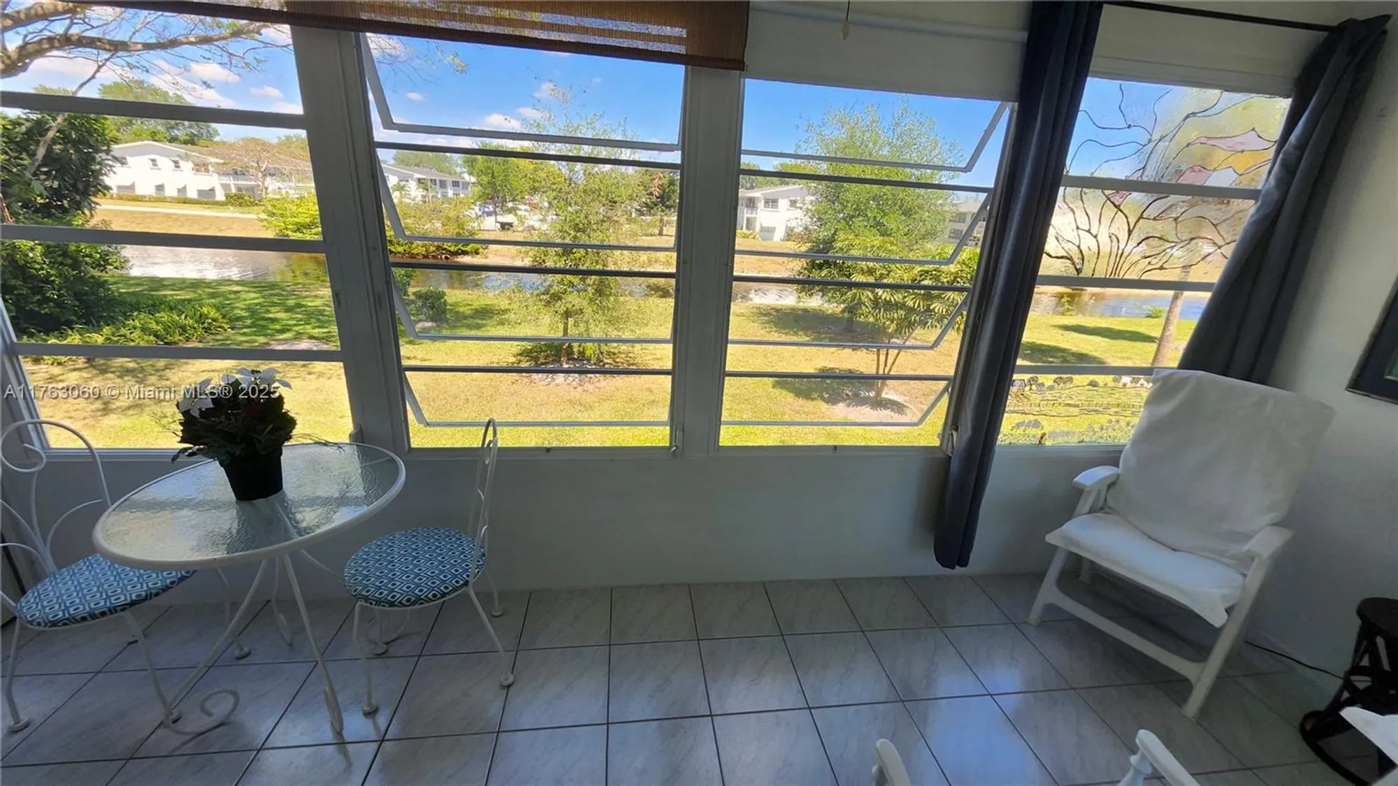 Property Slideshow image 2 of 42 | 2112 newport u # 2112, Deerfield Beach, FL, 33442