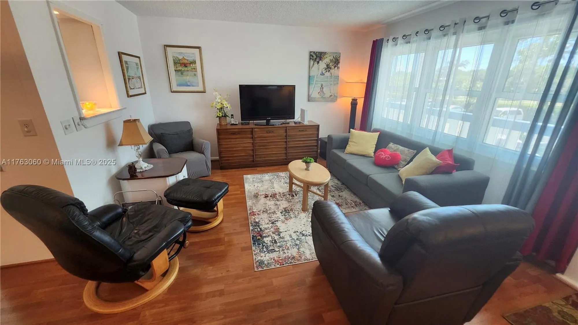 Property Slideshow image 4 of 42 | 2112 newport u # 2112, Deerfield Beach, FL, 33442