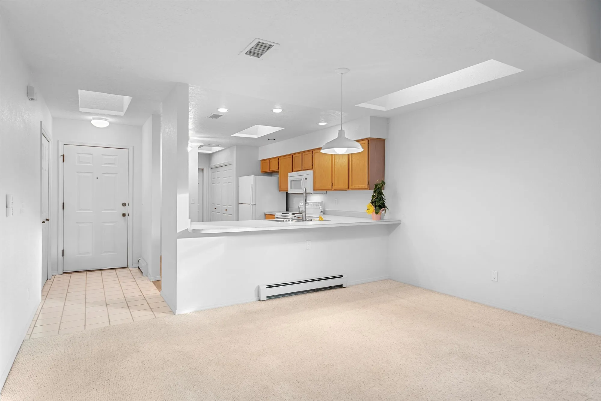 Property Slideshow image 16 of 35 | 3253 esplanade cir, Rio Rancho, NM, 87124