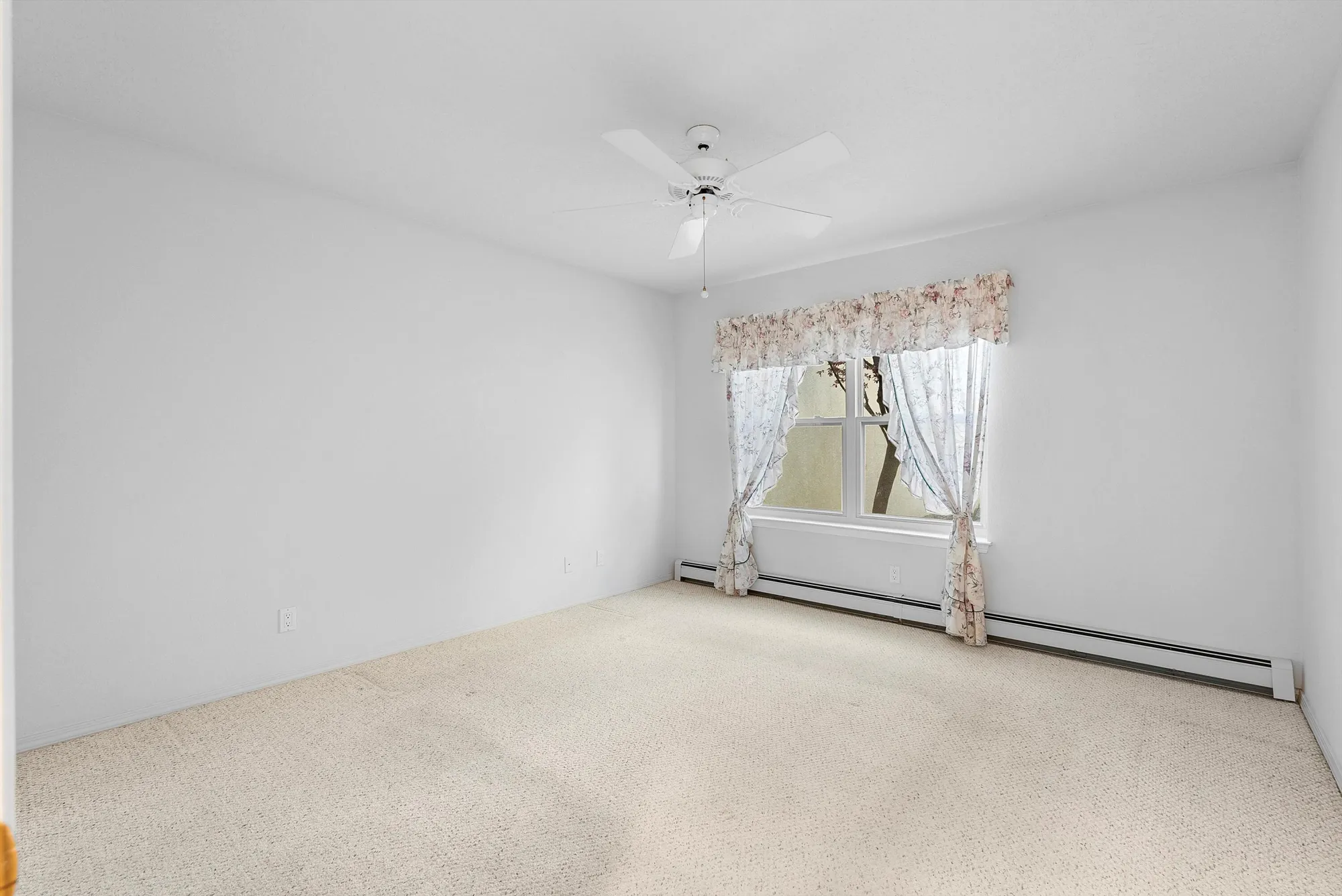 Property Slideshow image 19 of 35 | 3253 esplanade cir, Rio Rancho, NM, 87124