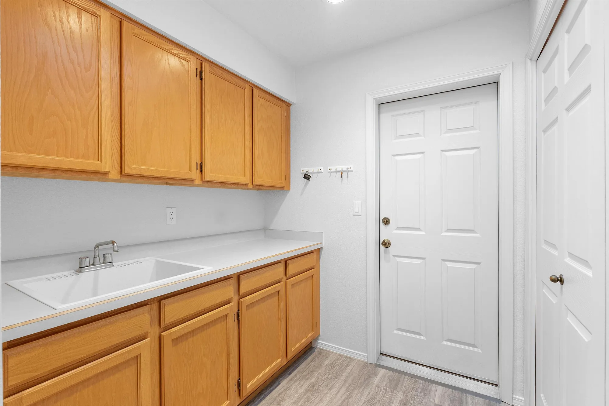 Property Slideshow image 13 of 35 | 3253 esplanade cir, Rio Rancho, NM, 87124