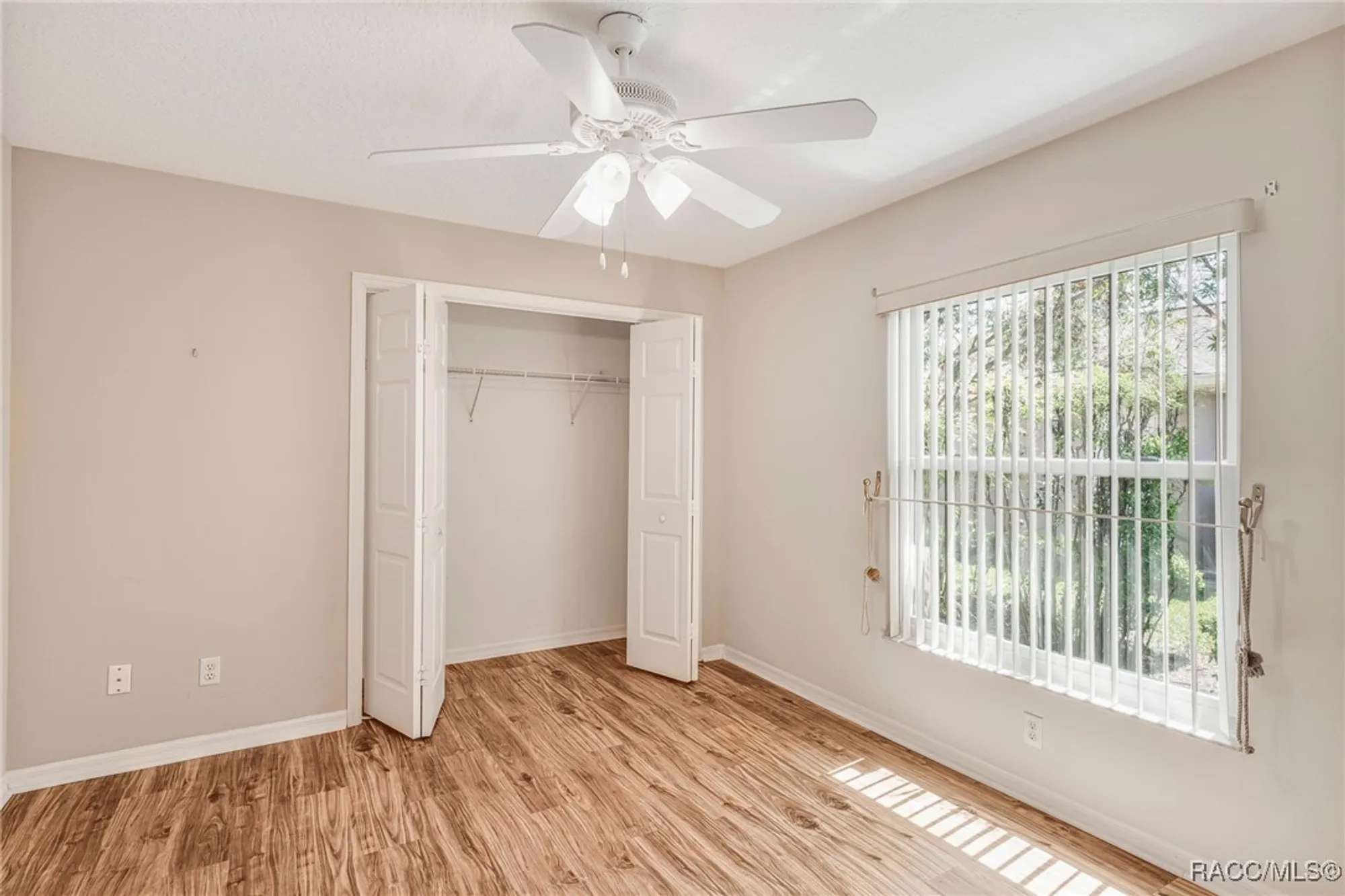 Property Slideshow image 29 of 39 | 4542 n serene pt, Hernando, FL, 34442