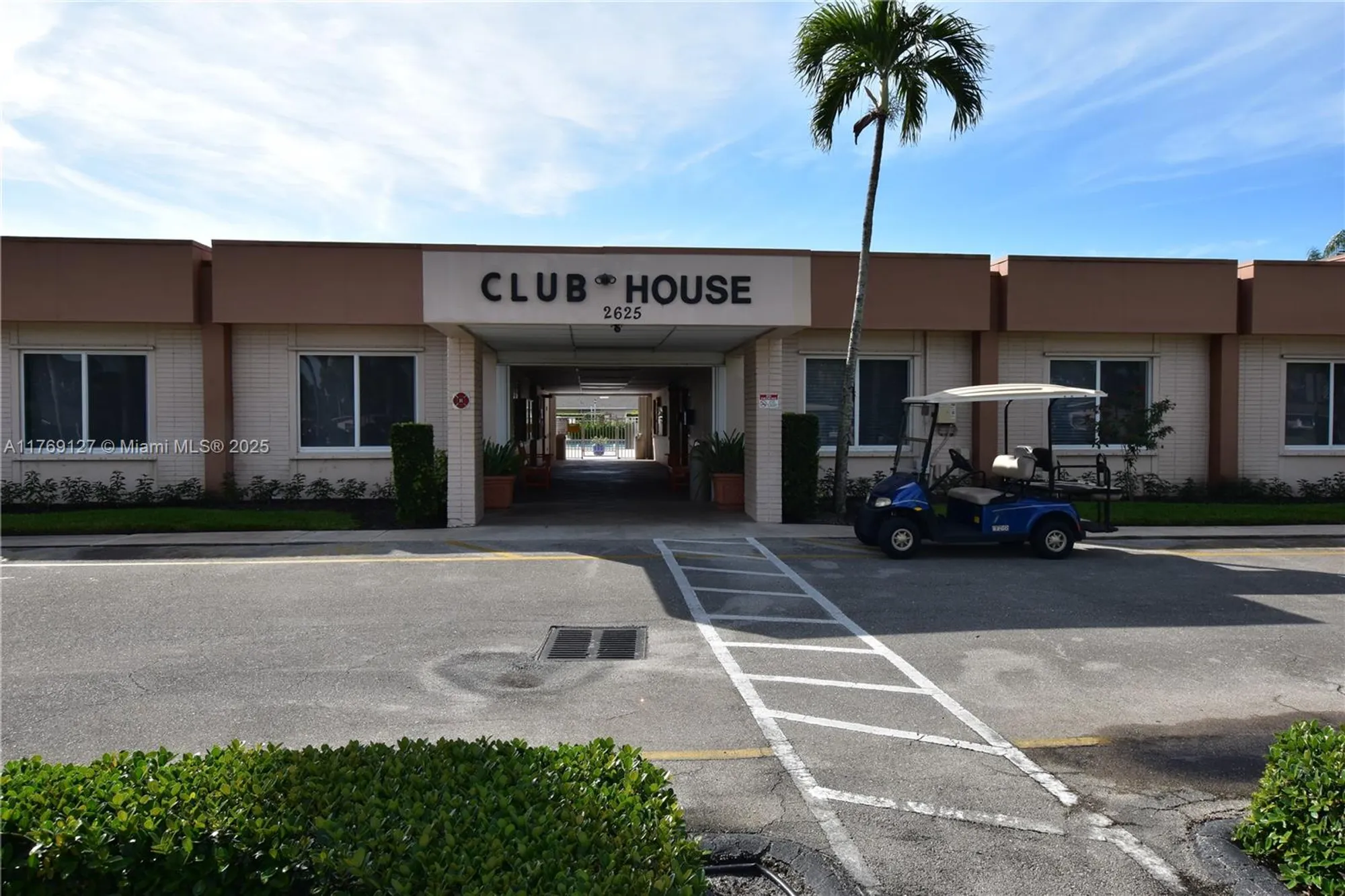 Property Slideshow image 27 of 47 | 2735 dudley dr b, West Palm Beach, FL, 33415