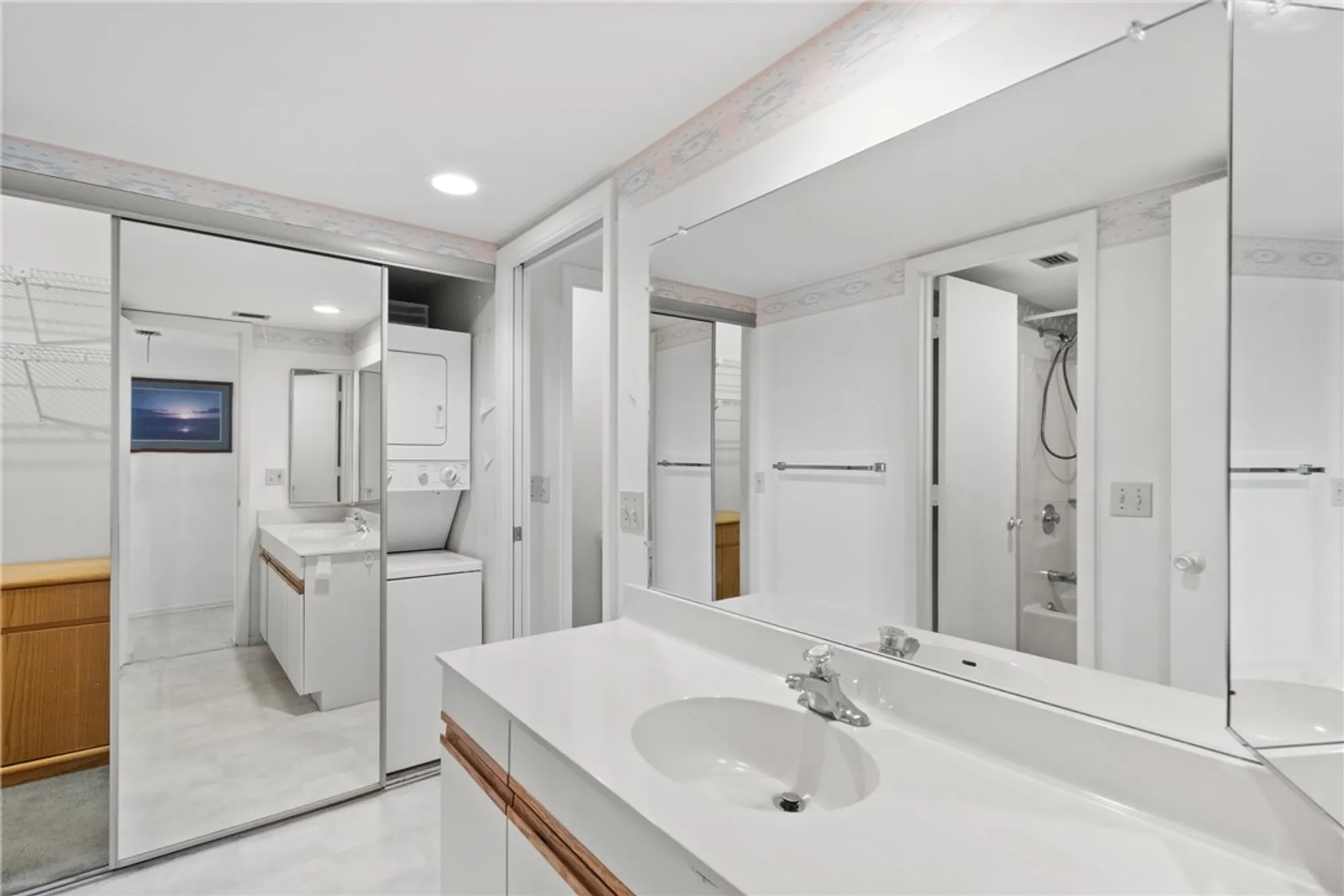 Property Slideshow image 17 of 34 | 3 plantation dr 202, Vero Beach, FL, 32966