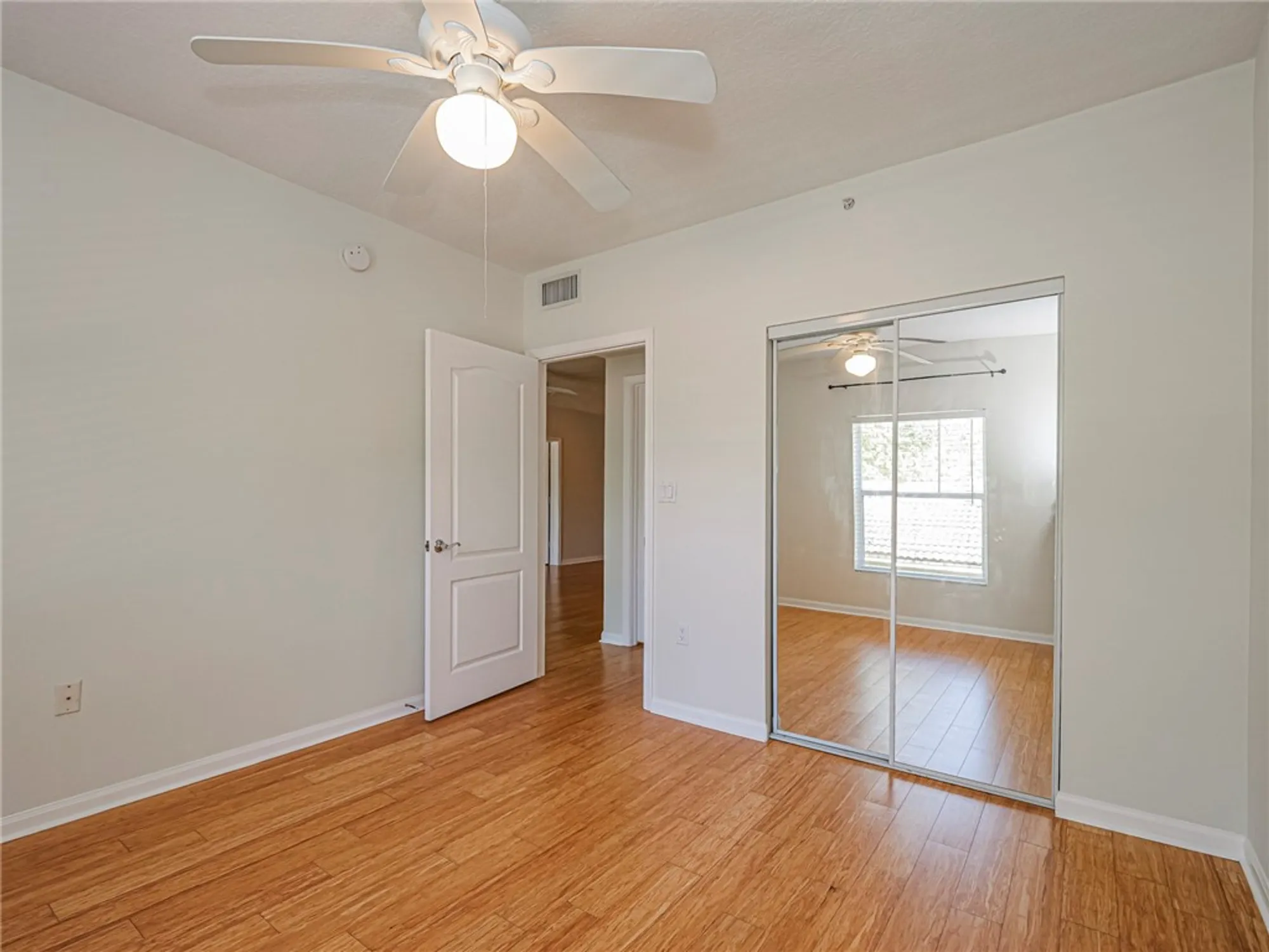 Property Slideshow image 19 of 25 | 5080 fairways cir apt g205, Vero Beach, FL, 32967