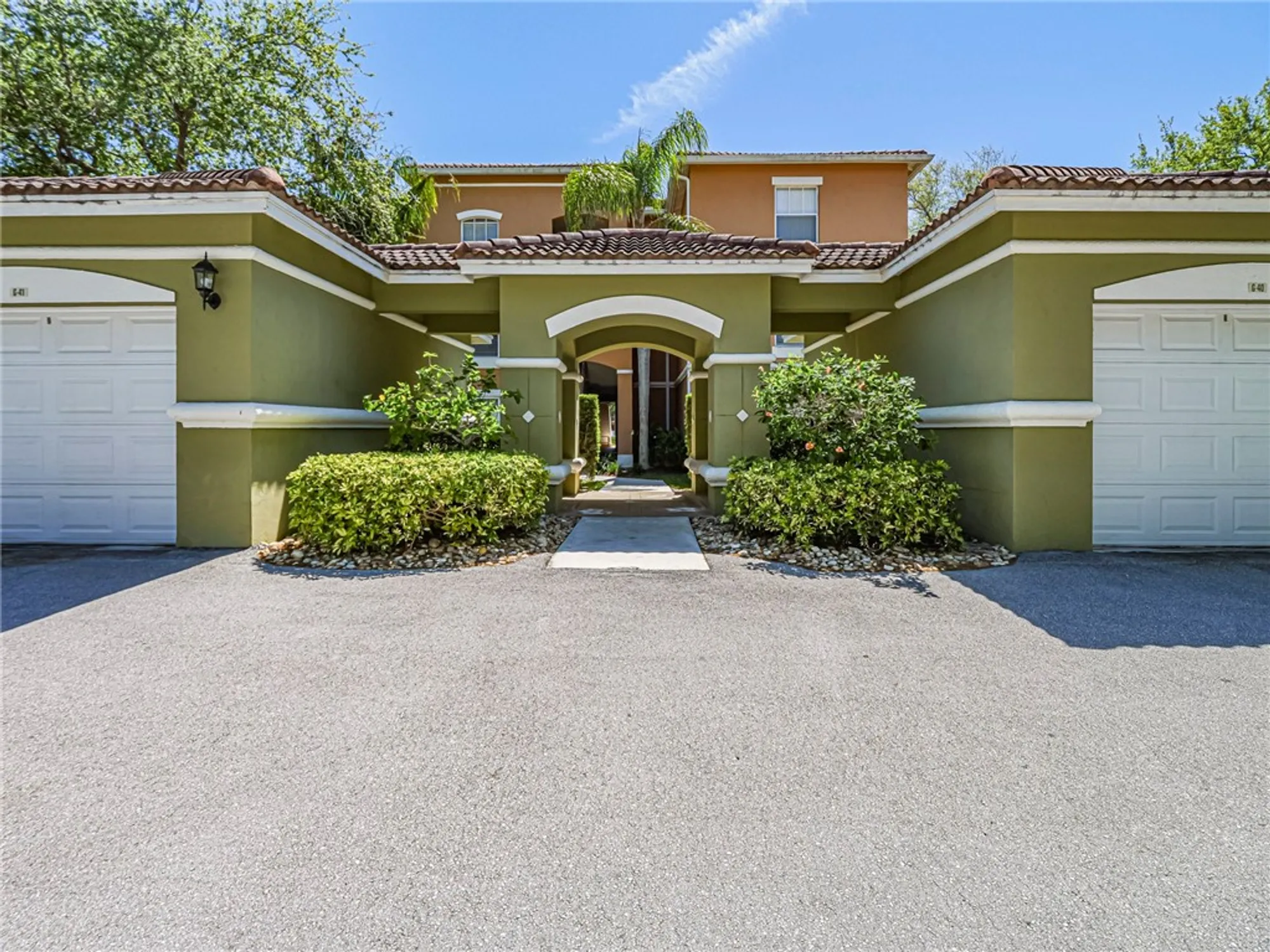 Property Slideshow image 1 of 25 | 5080 fairways cir apt g205, Vero Beach, FL, 32967