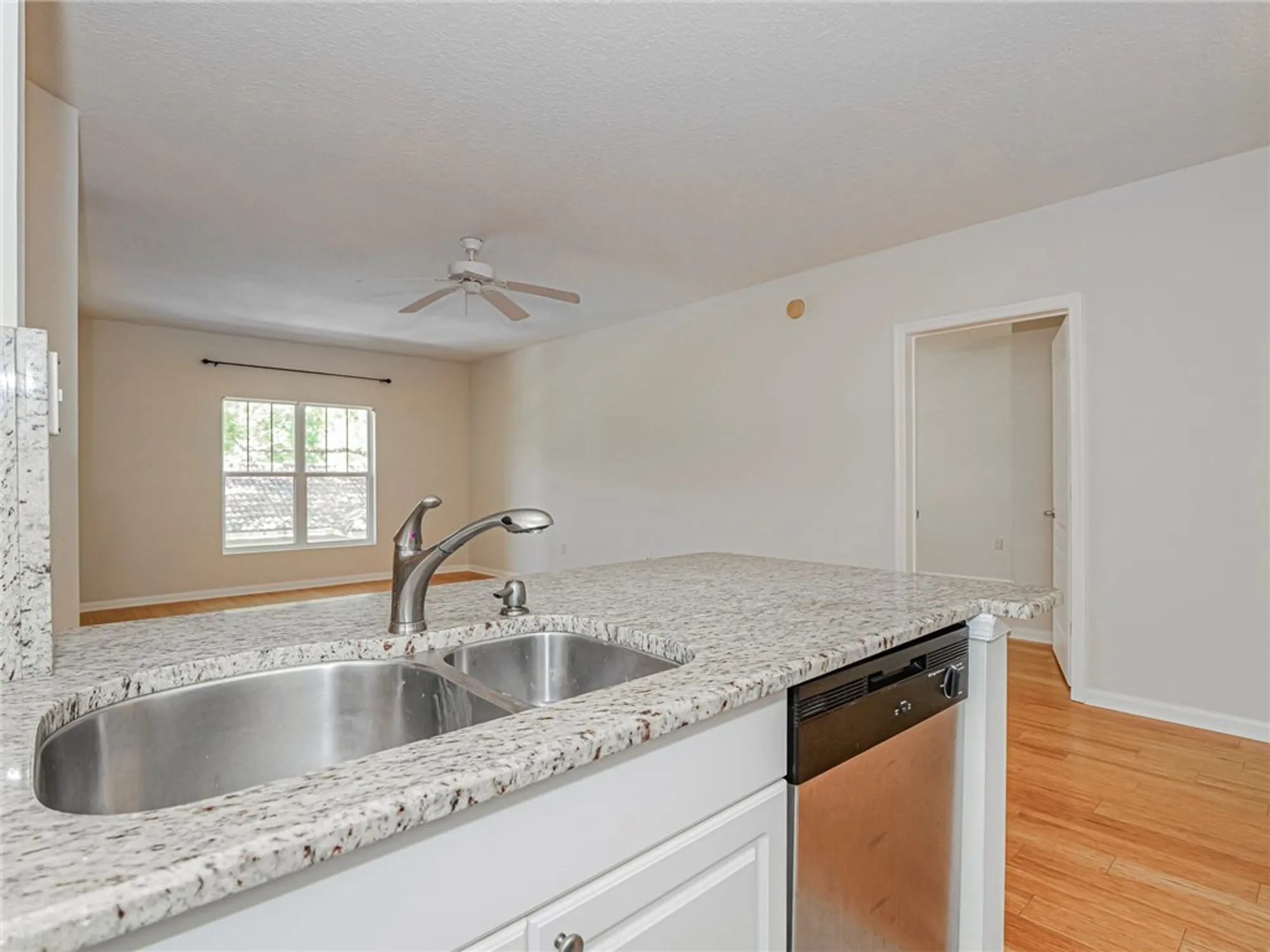 Property Slideshow image 10 of 25 | 5080 fairways cir apt g205, Vero Beach, FL, 32967