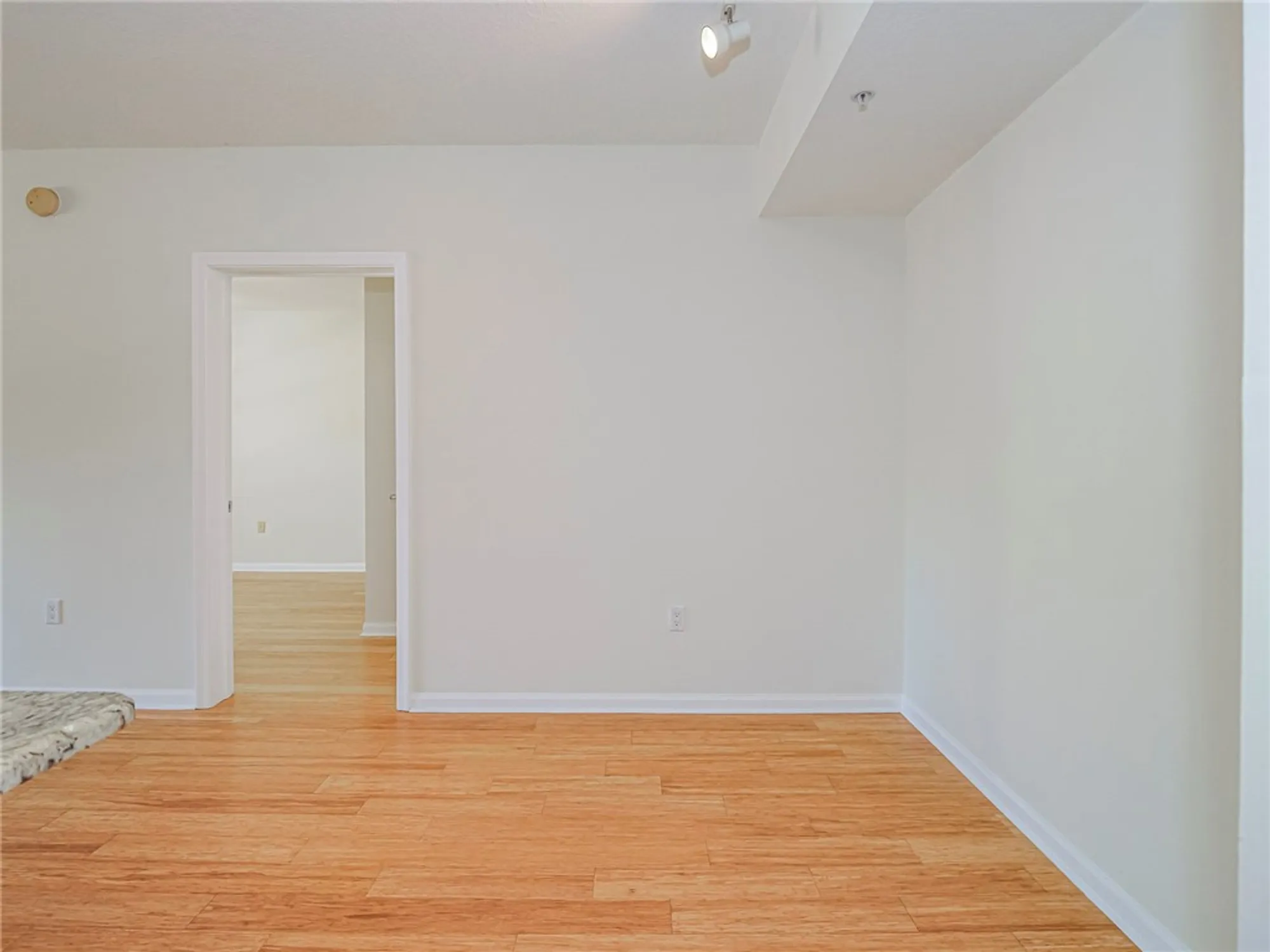 Property Slideshow image 12 of 25 | 5080 fairways cir apt g205, Vero Beach, FL, 32967