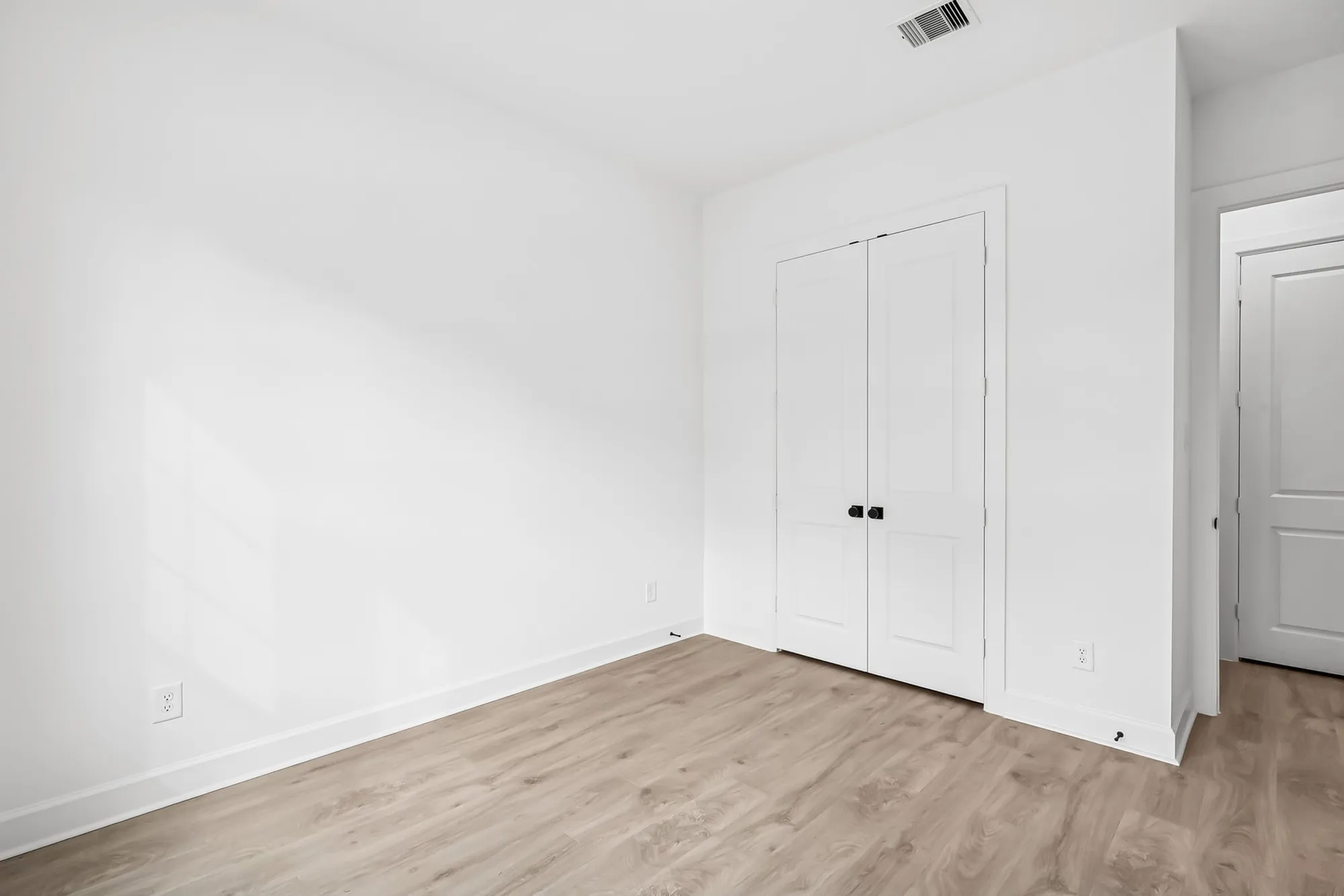 Property Slideshow image 17 of 47 | 21844 victory green way, Porter, TX, 77365