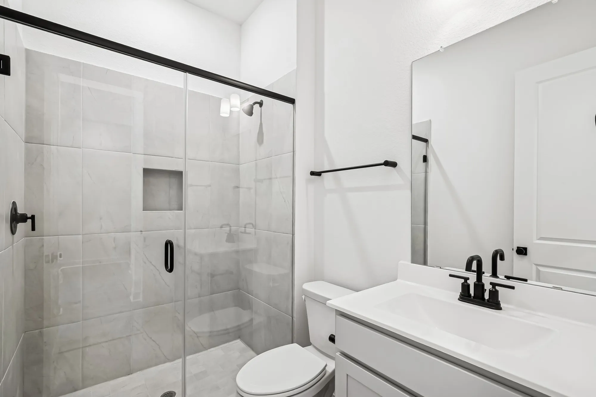 Property Slideshow image 18 of 47 | 21844 victory green way, Porter, TX, 77365