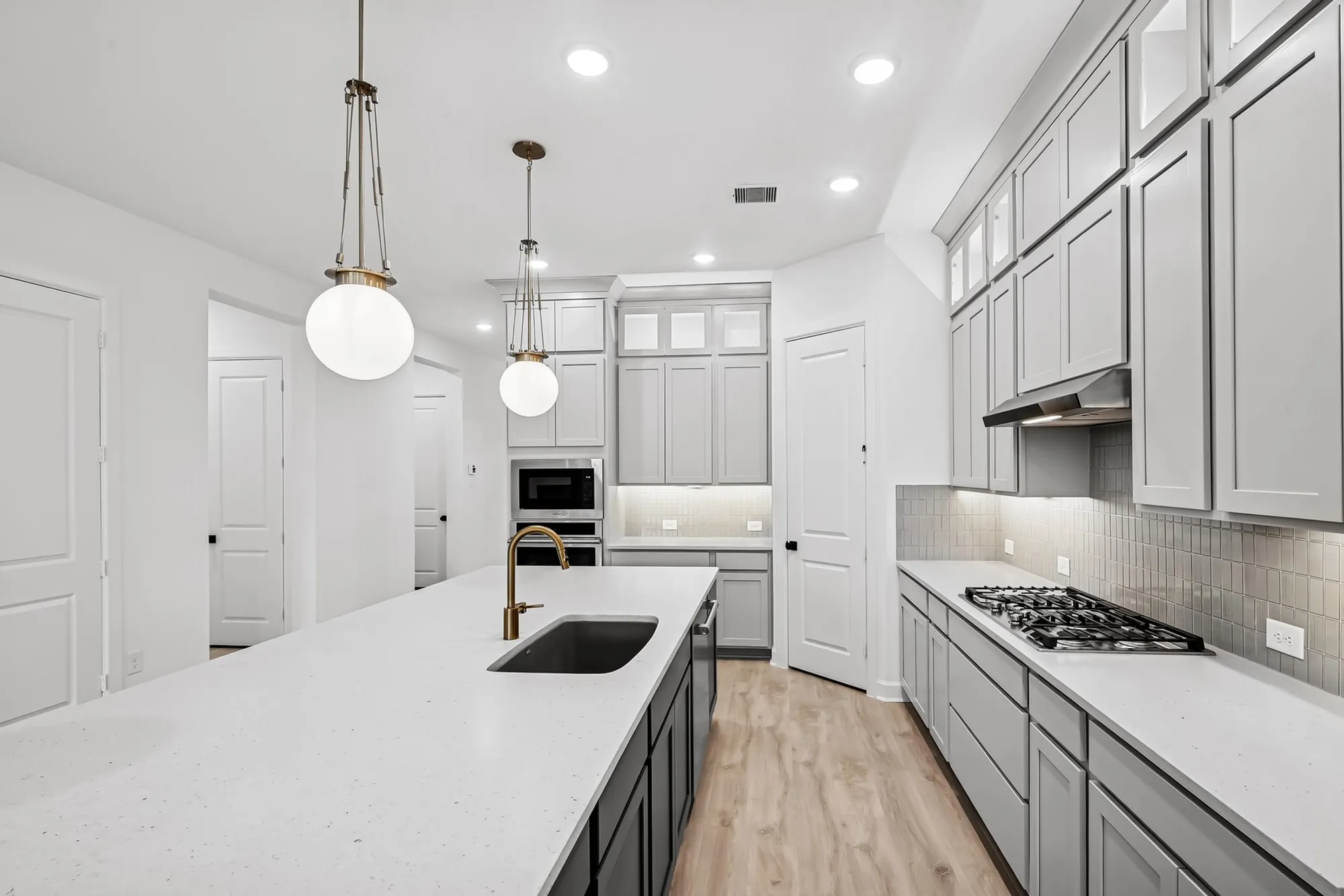 Property Slideshow image 28 of 47 | 21844 victory green way, Porter, TX, 77365