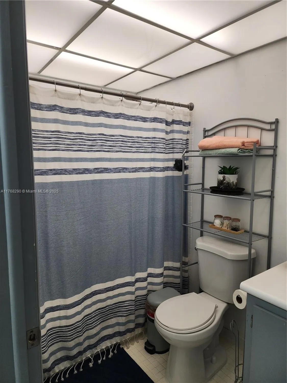 Property Slideshow image 19 of 25 | 10747 w clairmont cir 204, Tamarac, FL, 33321