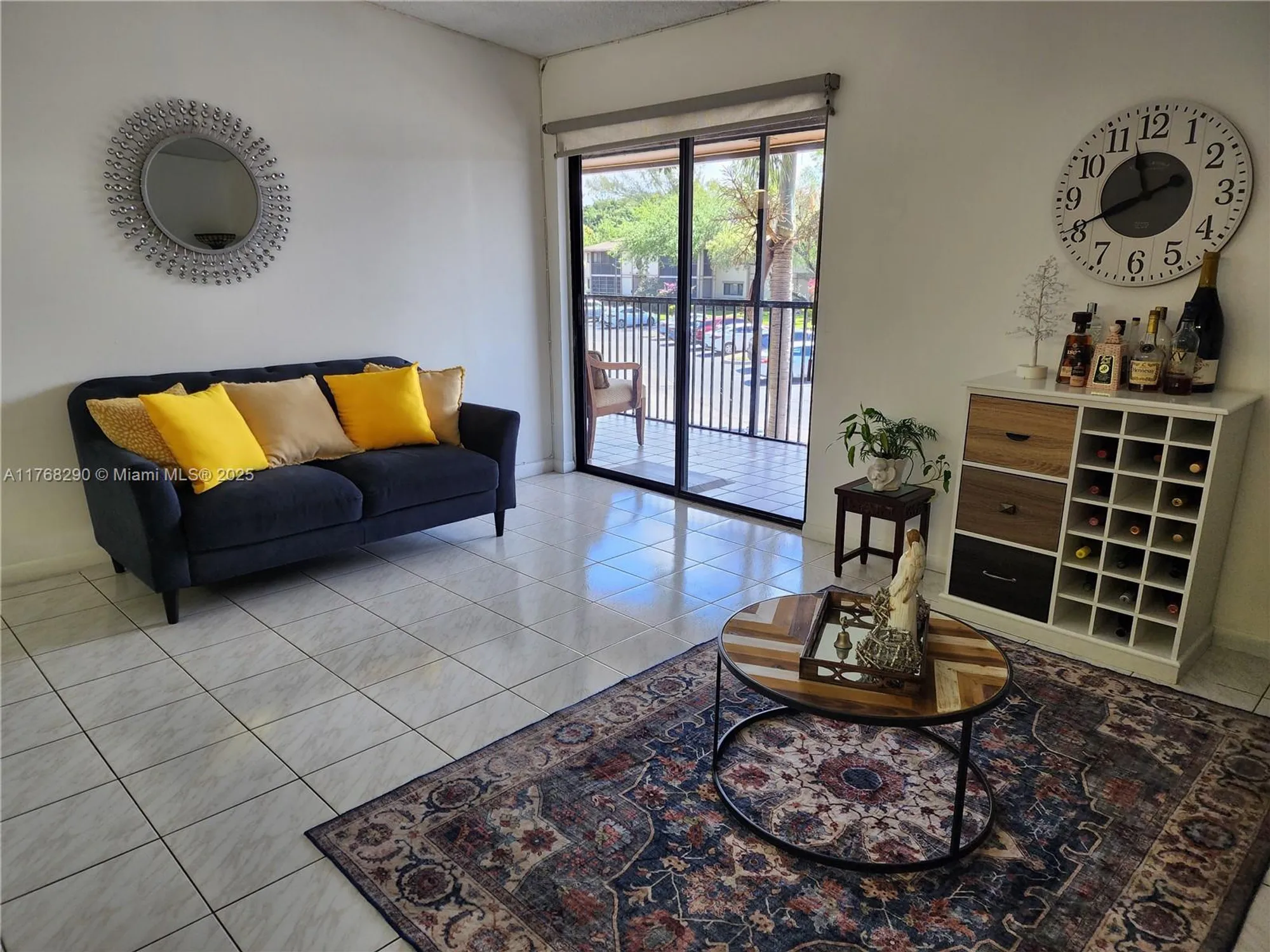 Property Slideshow image 5 of 25 | 10747 w clairmont cir 204, Tamarac, FL, 33321