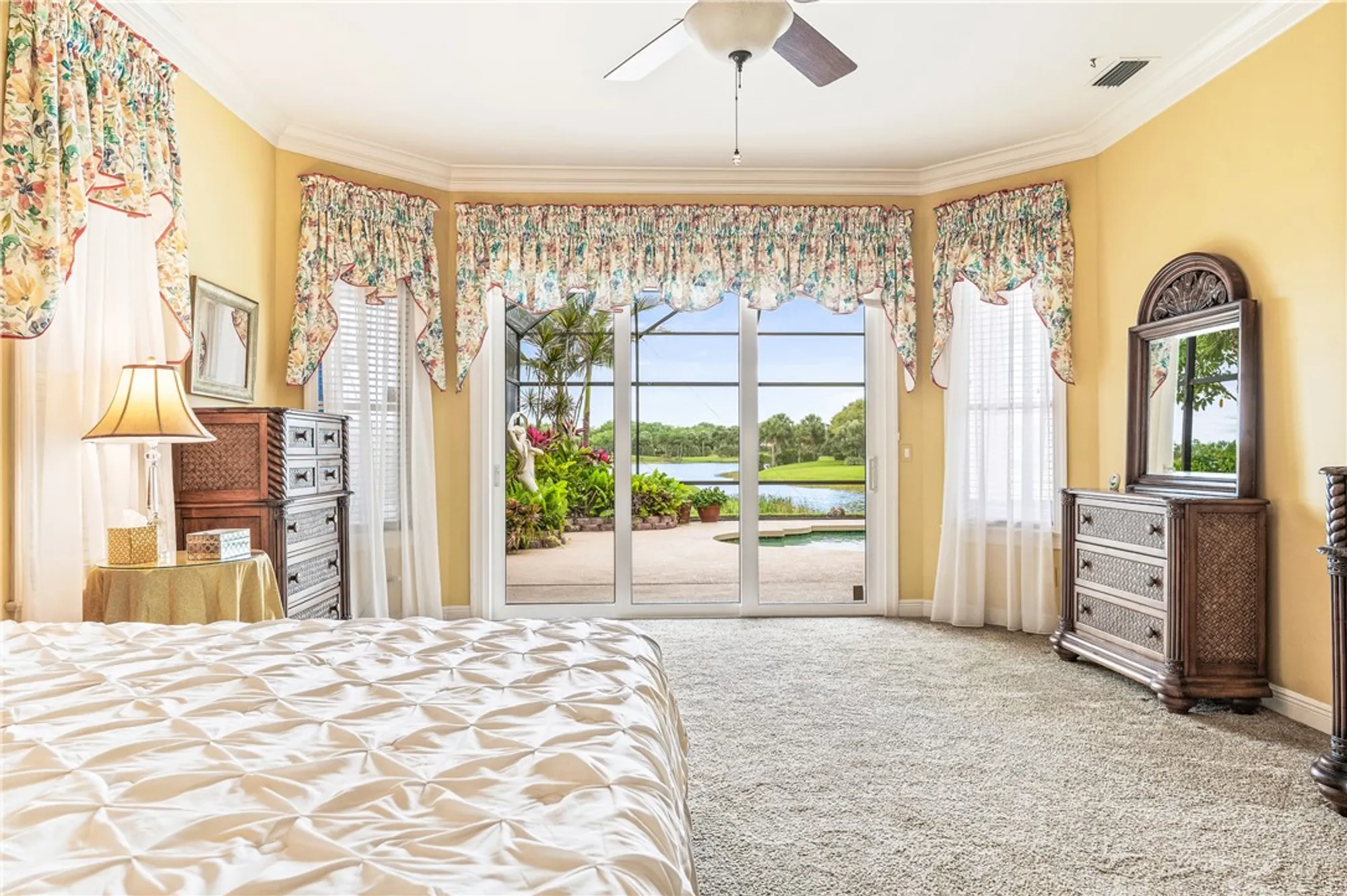 Property Slideshow image 28 of 35 | 5615 las brisas dr, Vero Beach, FL, 32967