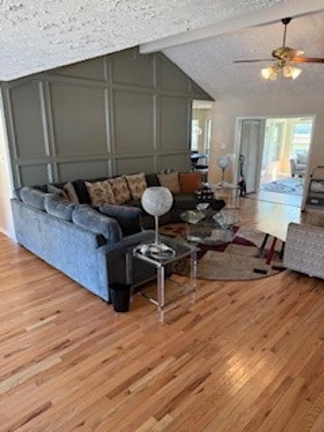 Property Slideshow image 2 of 18 | 2810 poplar creek ln, Pearland, TX, 77584