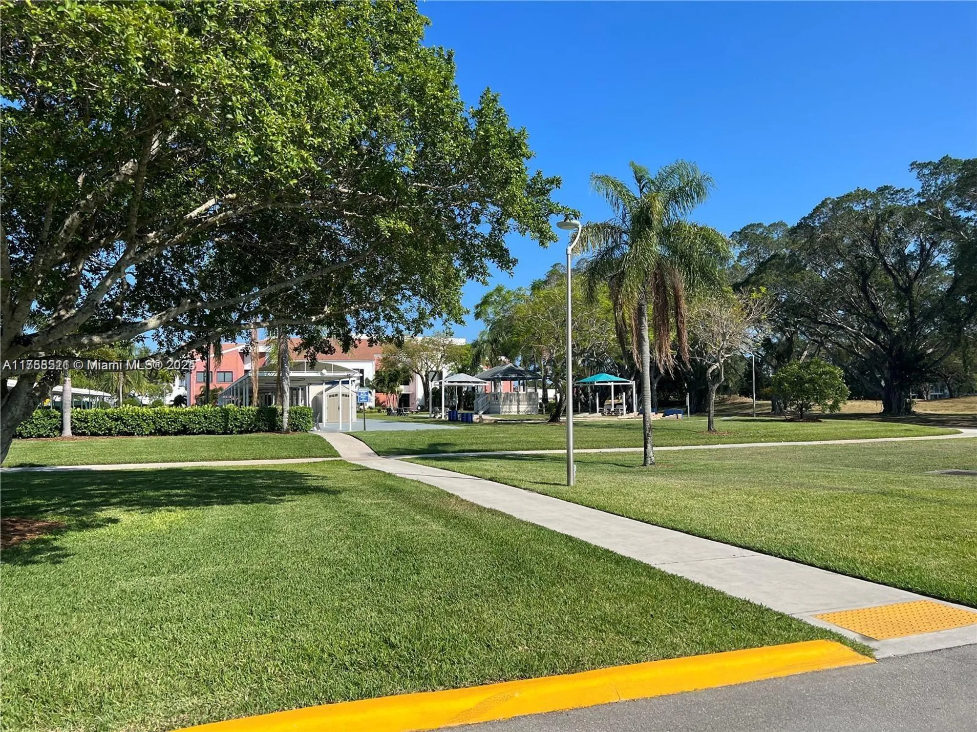 Property Slideshow image 23 of 29 | 1011 ellesmere a # 1011, Deerfield Beach, FL, 33442