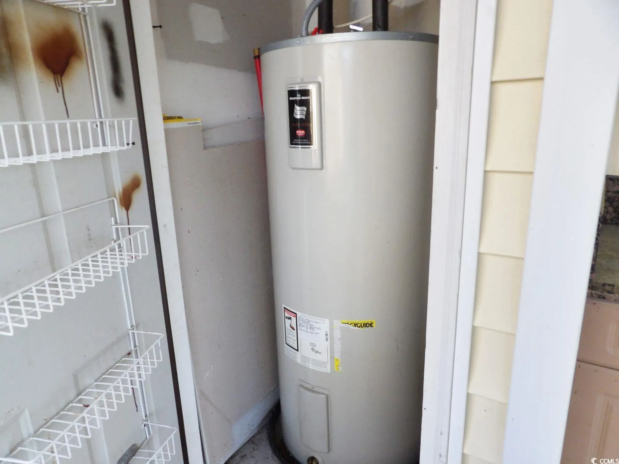 Property Slideshow image 19 of 29 | 6654 wisteria dr, Myrtle Beach, SC, 29588