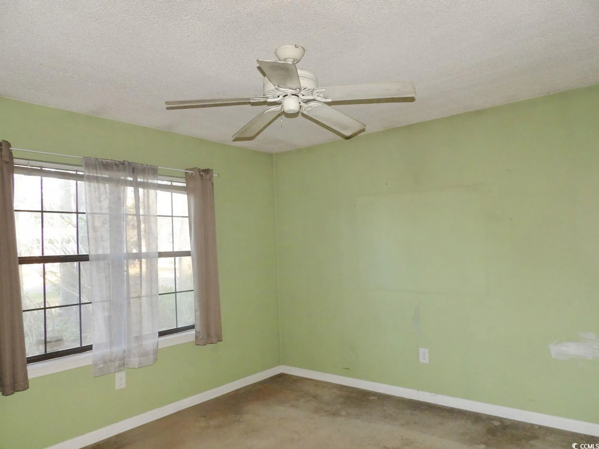 Property Slideshow image 9 of 29 | 6654 wisteria dr, Myrtle Beach, SC, 29588